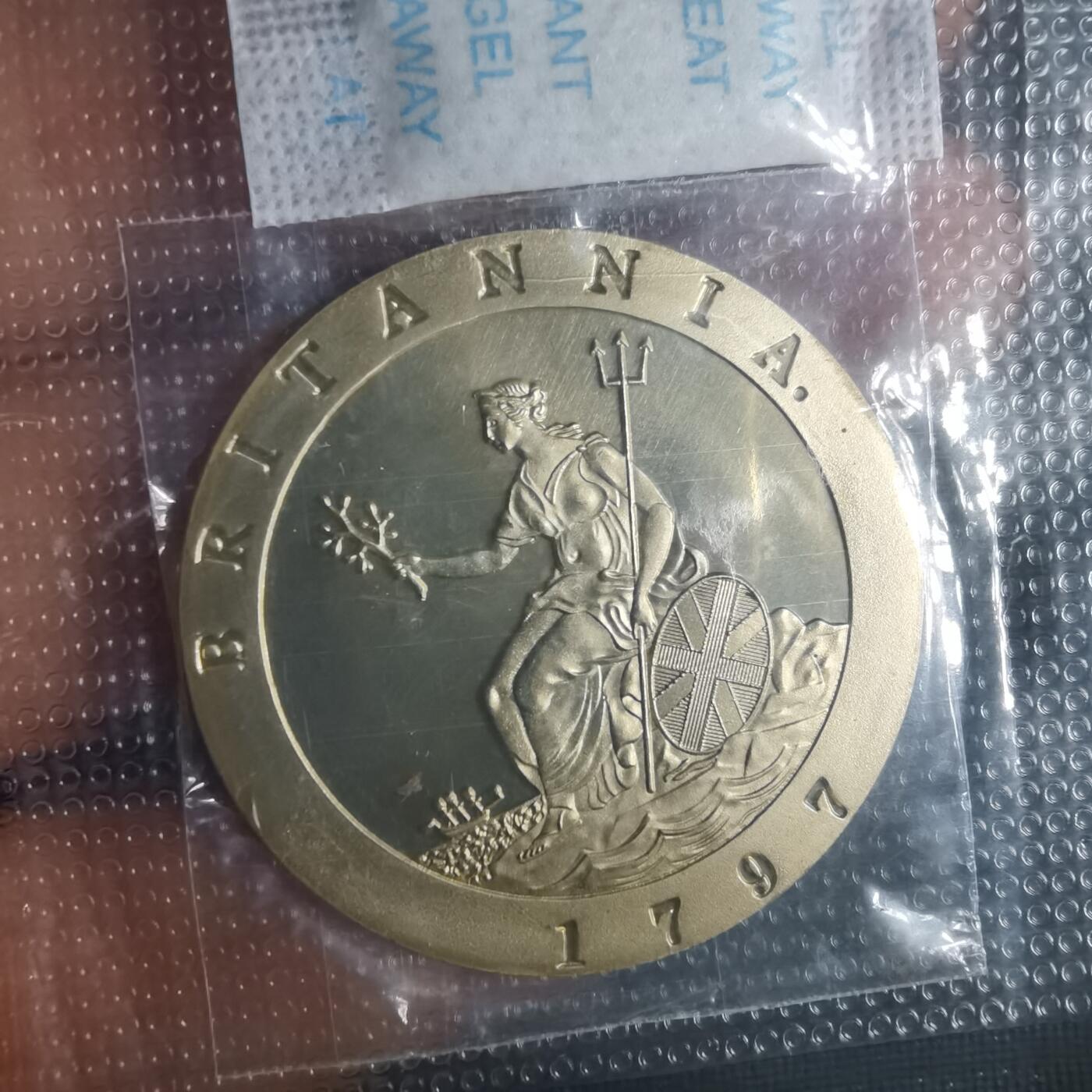 沼泽如烟--第1016场 复刻品纪念章