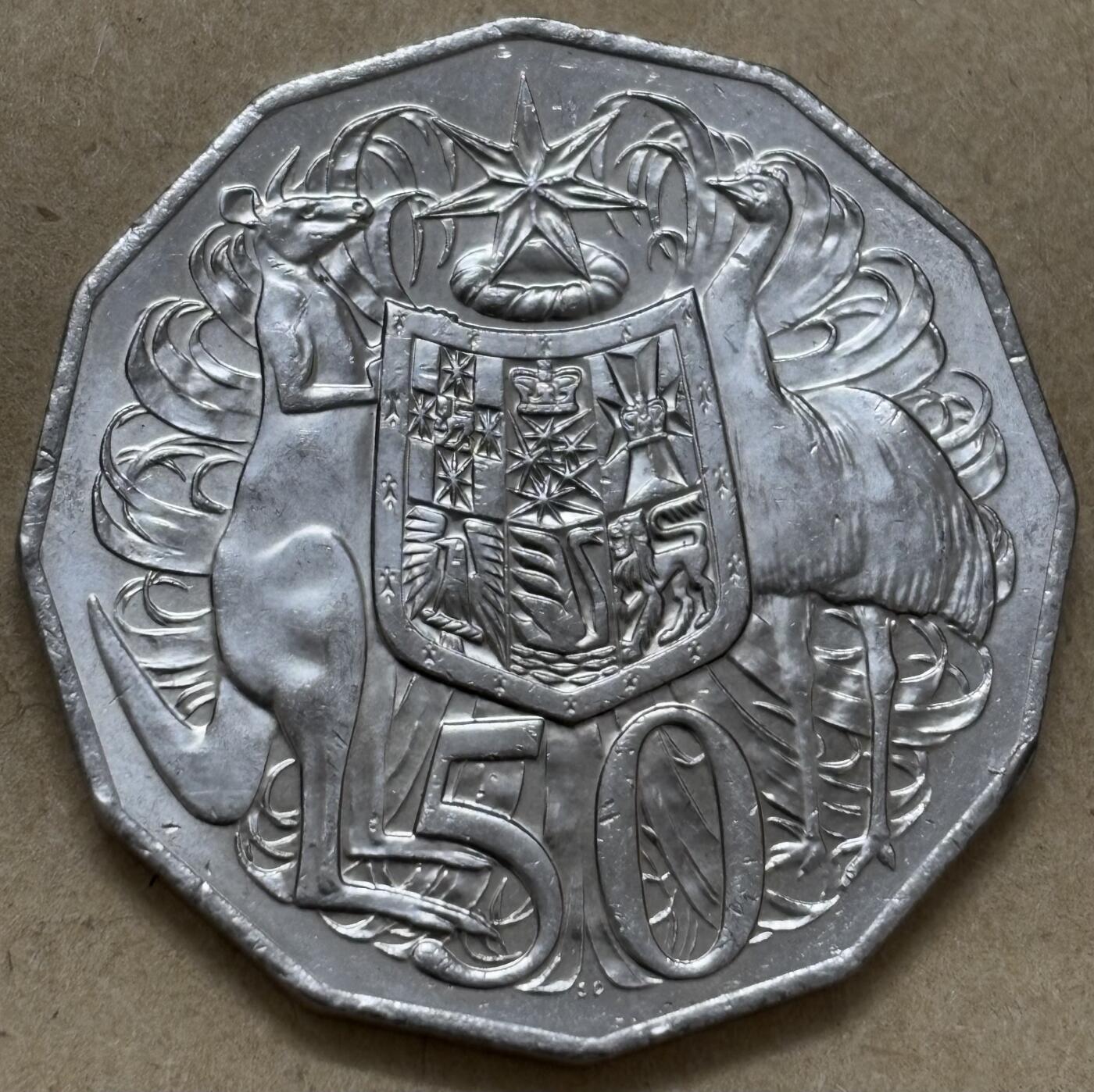 文馨钱币收藏第 296 场，长期接代拍业务 原光品相 2025 年澳大利亚 50 分，查尔斯头像少见