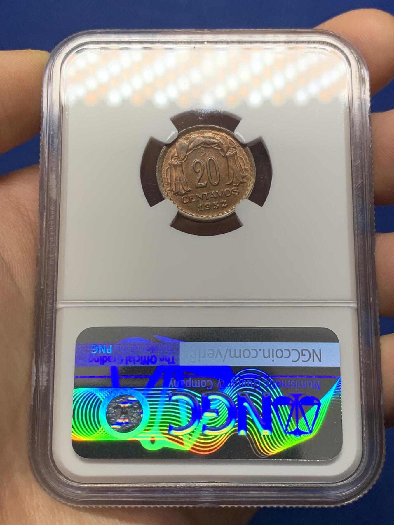 《竞宝斋》第468场 周日，周一 2场连拍 （全场包邮）欢迎送拍 NGC MS64RB 1952年智利20分铜币 拆卷品评级 冠军分！