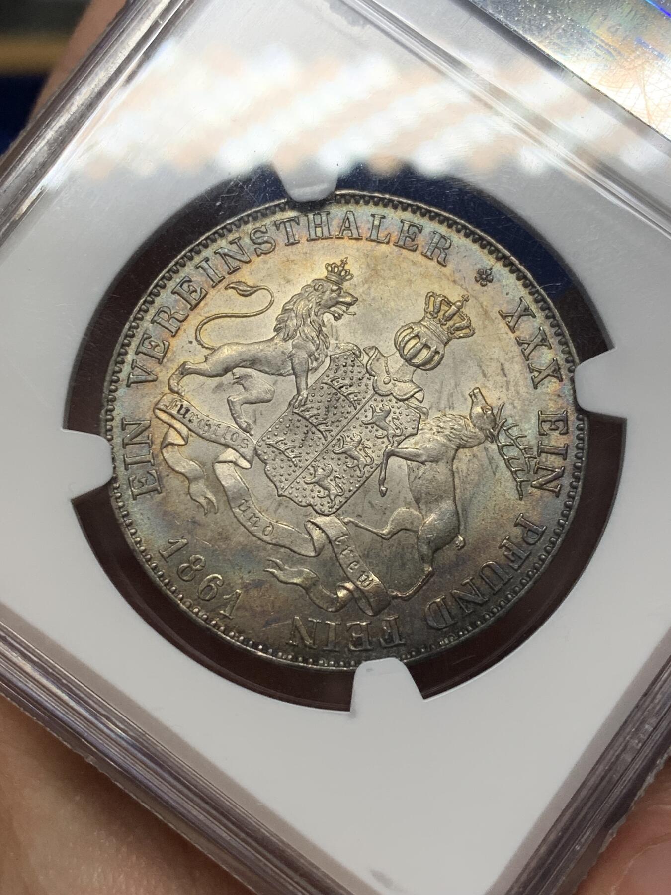 《竞宝斋》第468场 周日，周一 2场连拍 （全场包邮）欢迎送拍 NGC MS63 德国1861年符腾堡狮鹿1泰勒 ngc老标签严评，原味环五彩，灿若星河的包浆，搭配狮鹿的题材，观感超越分数