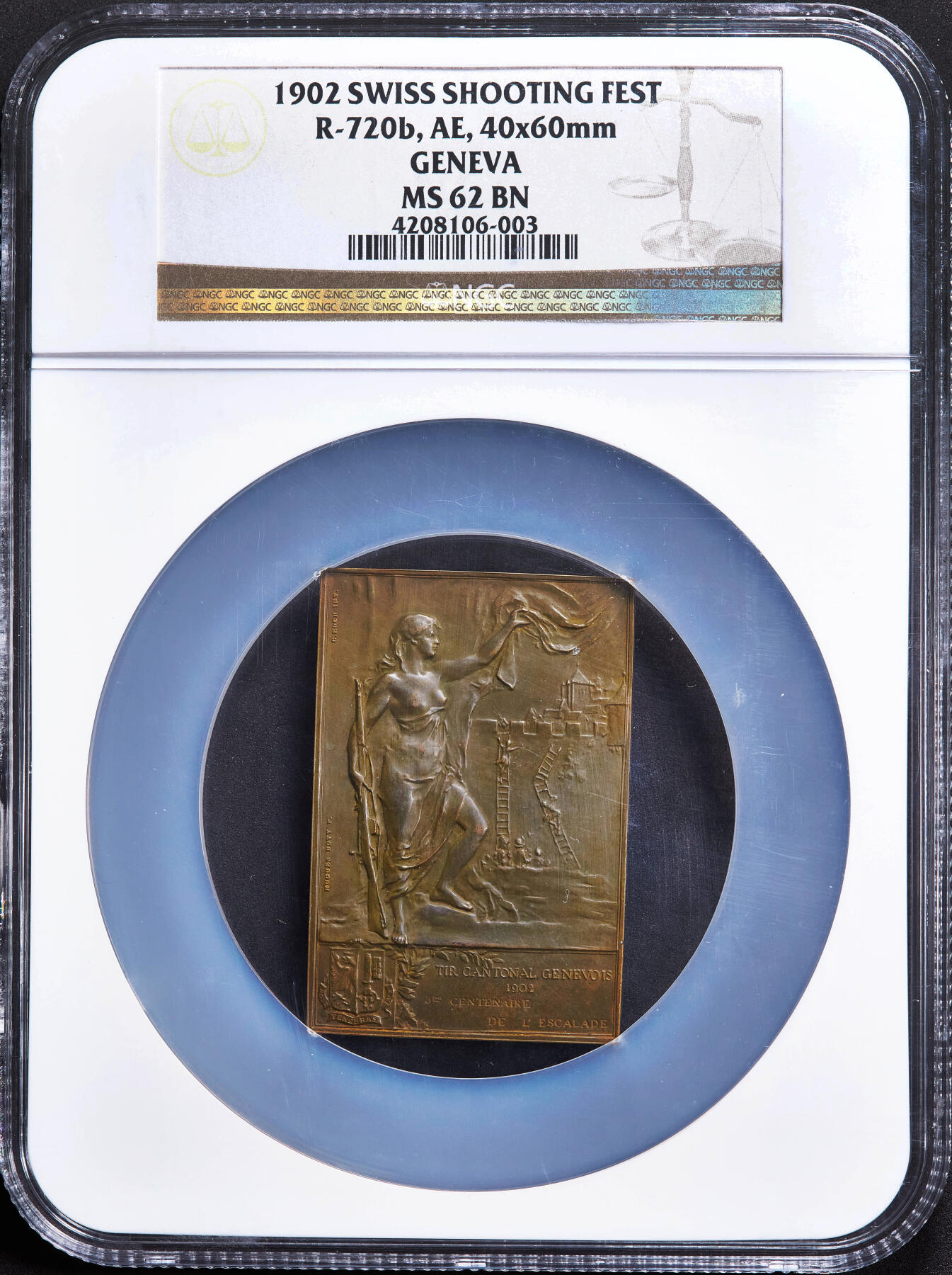 【俄甄集藏】2026年(049)03-18星期三 晚 19:30 全场包邮 瑞士日内瓦1902年纪念登城节300周年暨日内瓦射击节方形大铜章，NGC MS62，设计精美，尺寸：60mm×40mm，盒体边缘有小磕损，见详图