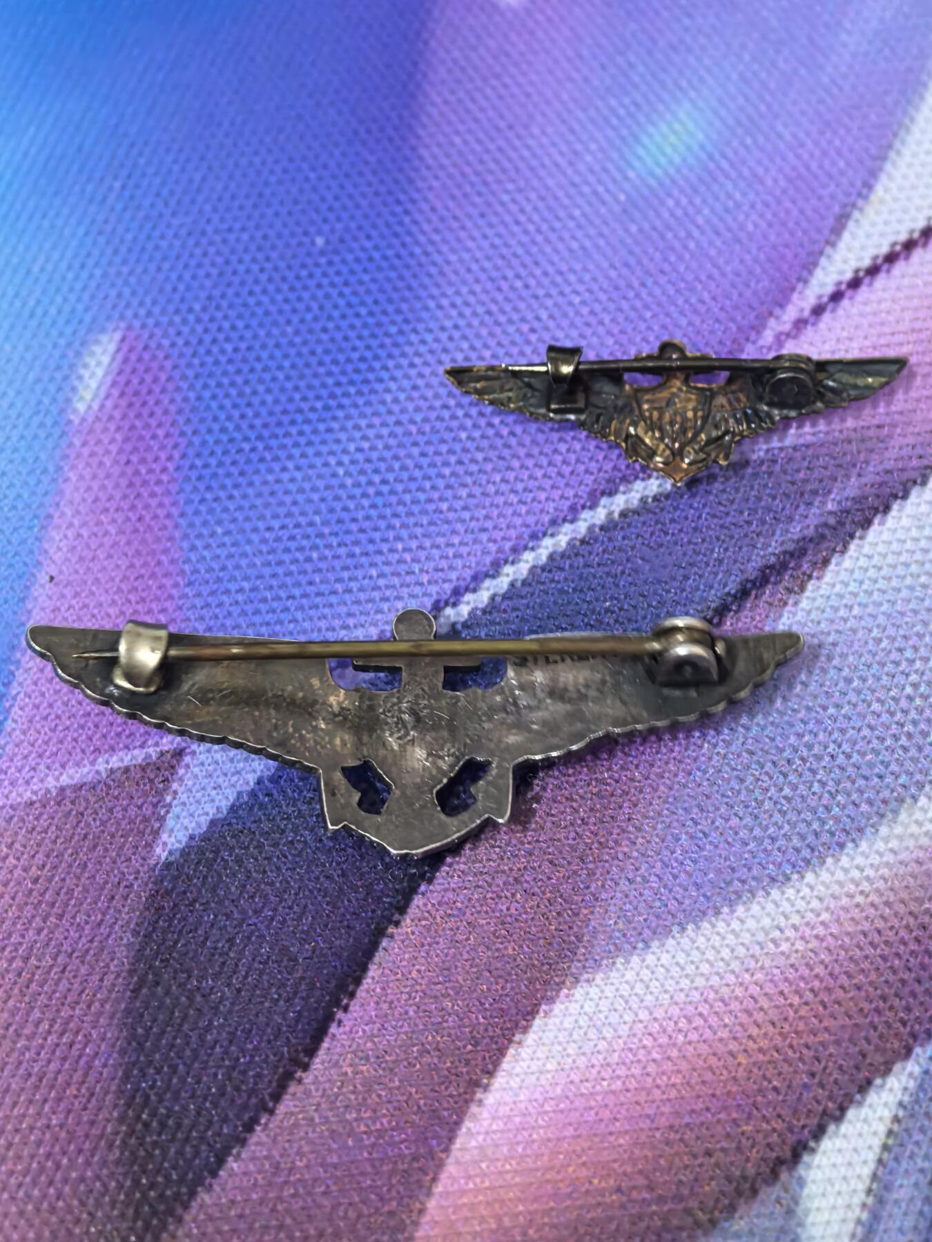 美德苏勋章奖章拍卖 本次各种都有 取消了保留价模式  德因原因只上2-3图 具体的想要的请联系我要完整图。都经过讨论未标明则全部是原品，保真 放心拍。3月4日晚上九点结束在麦稀奇 找不到的加我qq或者微信都是184277308备注苏章拍卖。