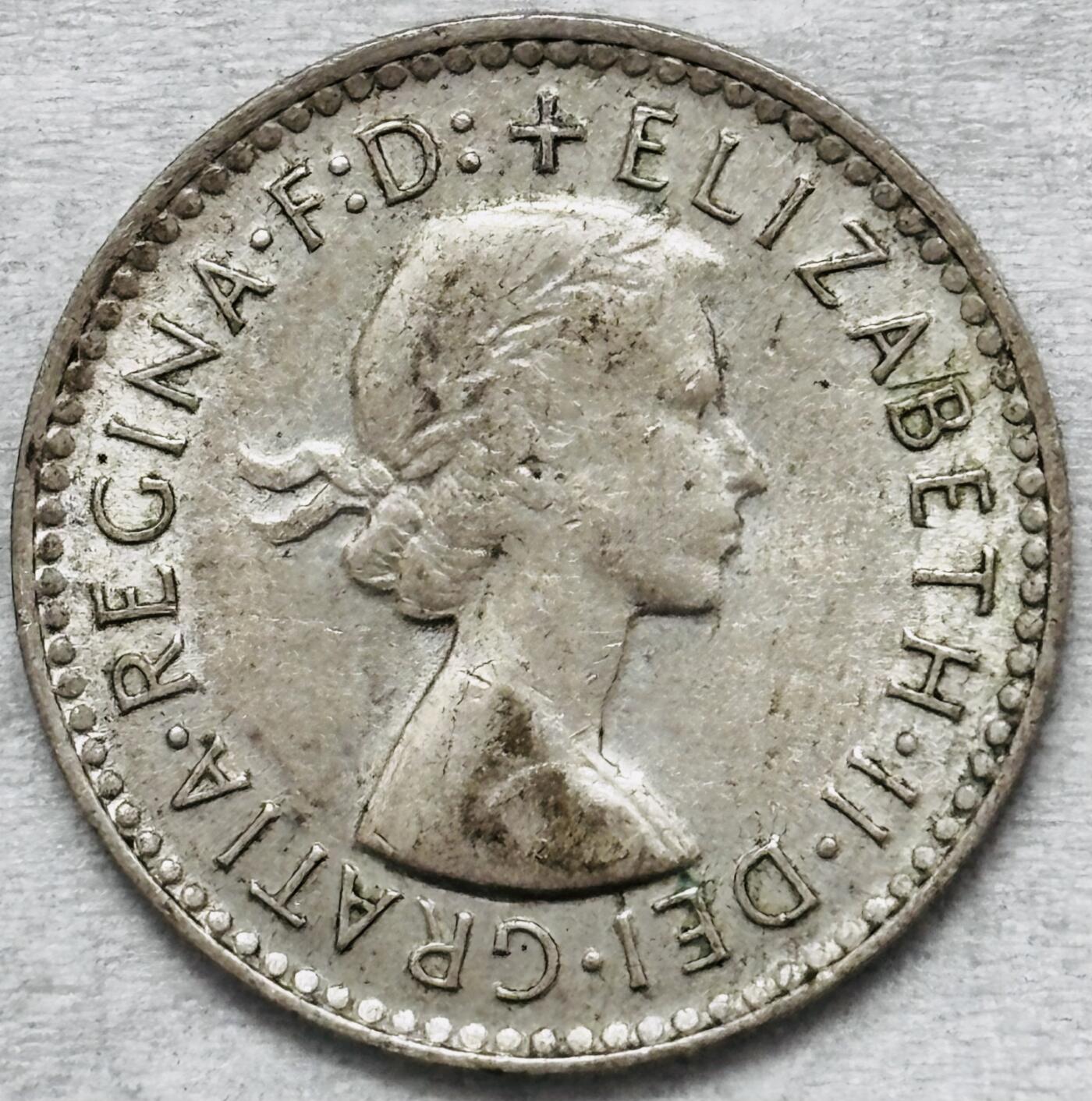 文馨钱币收藏第 296 场，长期接代拍业务 原光好品 1956 年英属澳大利亚 3 便士银币，1.41 克 500 银