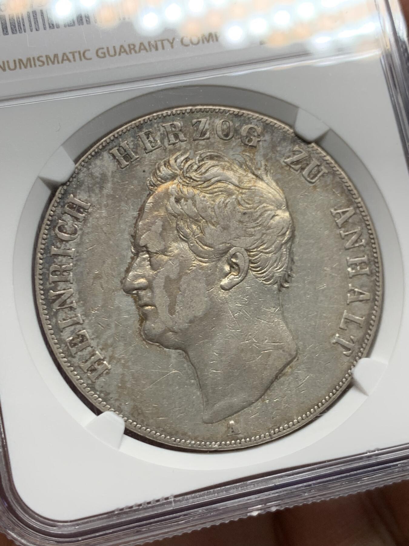 《竞宝斋》第468场 周日，周一 2场连拍 （全场包邮）欢迎送拍 NGC XF 德国 1840年 安哈尔特-科腾公国 海因里希公爵双熊大纹章2泰勒 单年发行只有3100枚的发行量 极少见的品种 不可错过