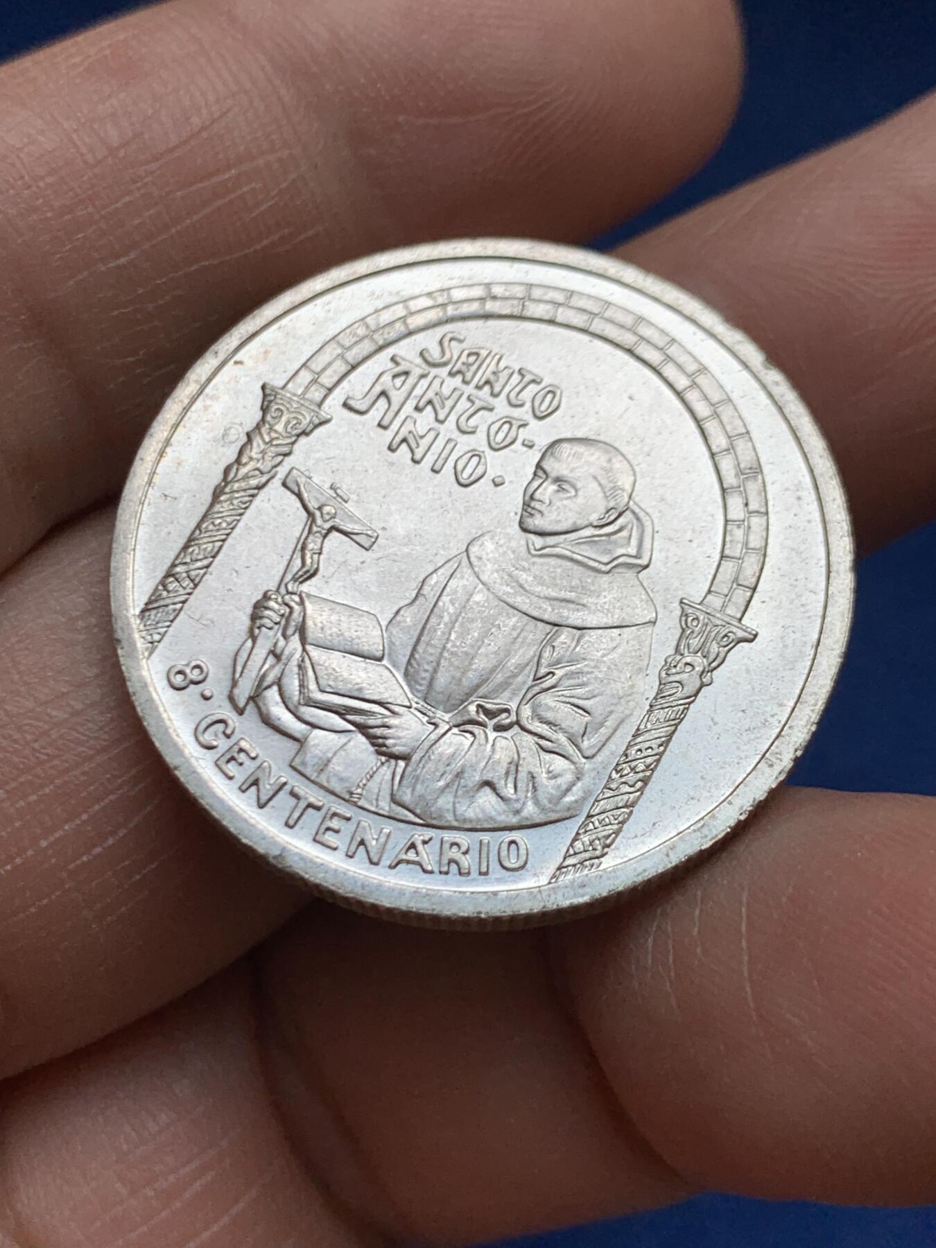 《竞宝斋》第468场 周日，周一 2场连拍 （全场包邮）欢迎送拍 葡萄牙1995年圣安东尼诞辰800周年500埃斯库多银币 13.92克