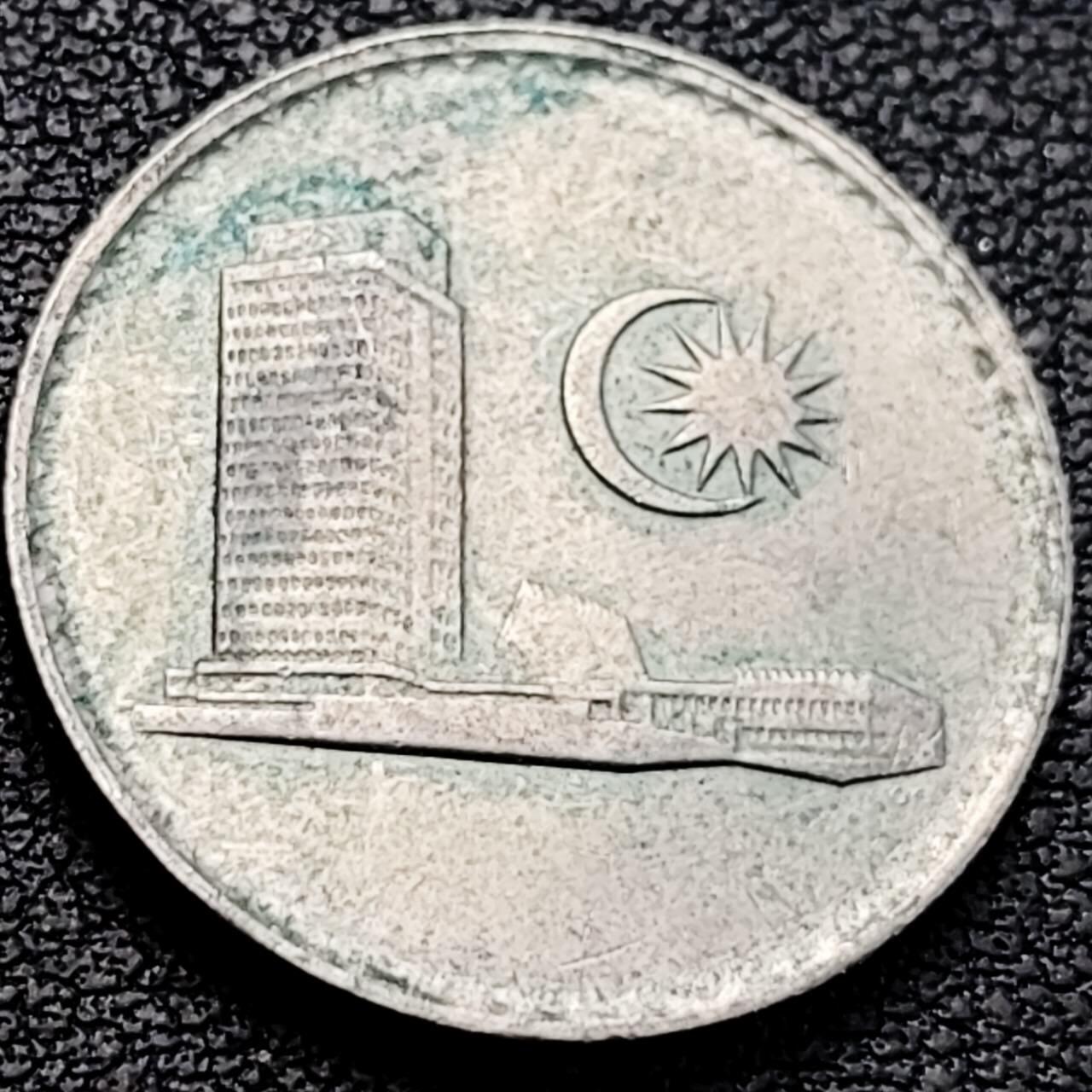 泉币菌-第205场-拍品多 请提前出价 1988年 马来西亚20分 铜镍币 23mm 议会大厦