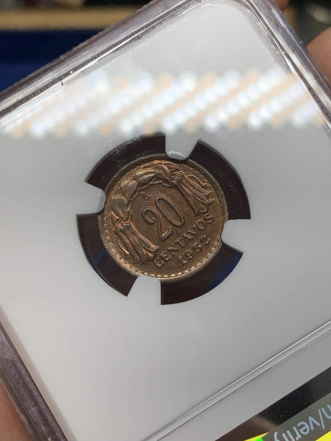 《竞宝斋》第468场 周日，周一 2场连拍 （全场包邮）欢迎送拍 NGC MS64RB 1952年智利20分铜币 拆卷品评级 冠军分！