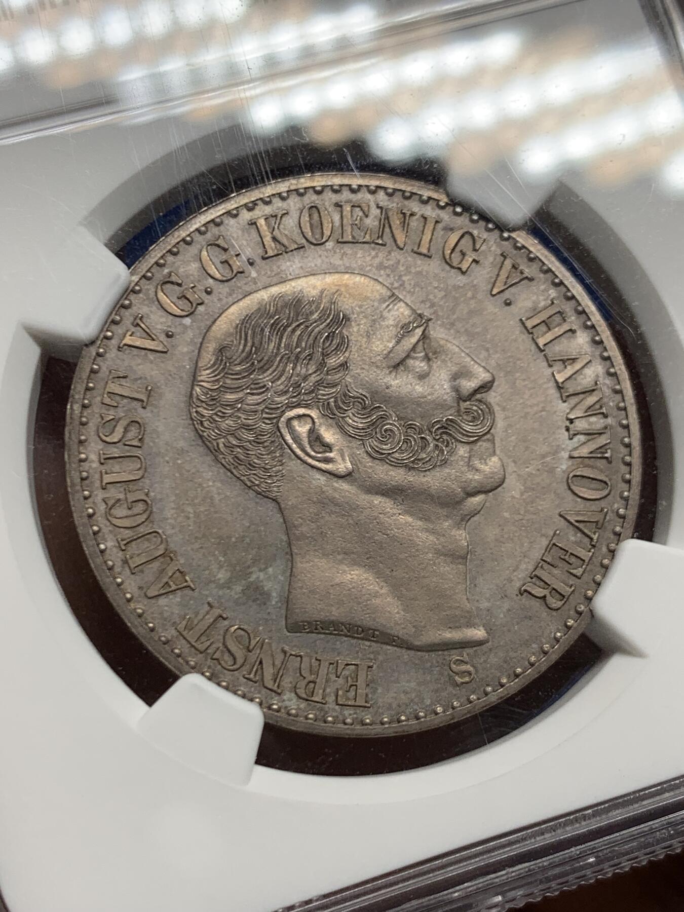 《竞宝斋》第468场 周日，周一 2场连拍 （全场包邮）欢迎送拍 亚军分 NGC MS64 德国 1843 汉诺威王家婚礼纪念泰勒 发行量仅1010枚 可遇不可求的品种 更高分仅一枚