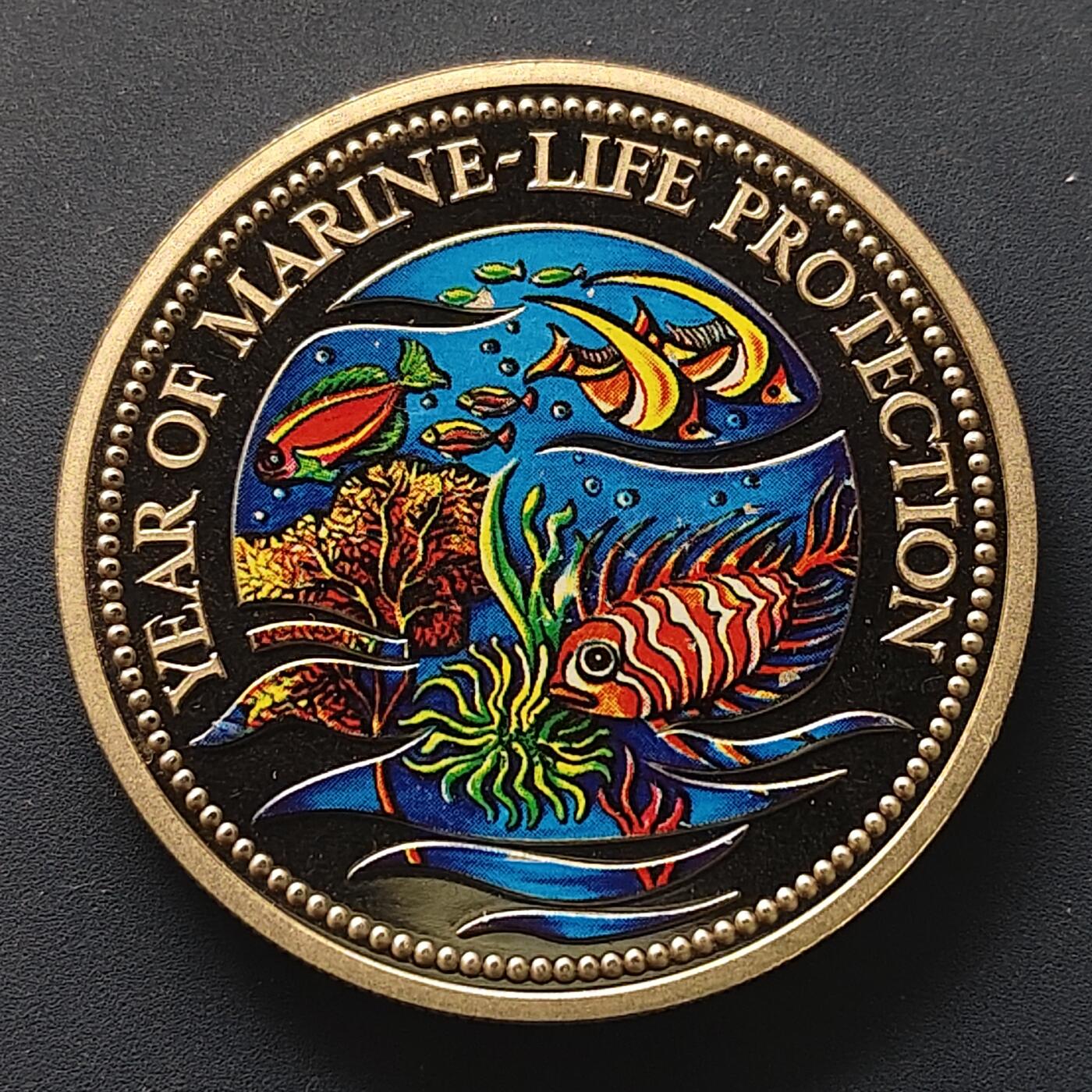 【全场包邮】纯粹捡漏拍510场 帕劳1992年1元《生物多样性公约》海洋保护小丑鱼彩色精制纪念币-首枚彩色纪念币