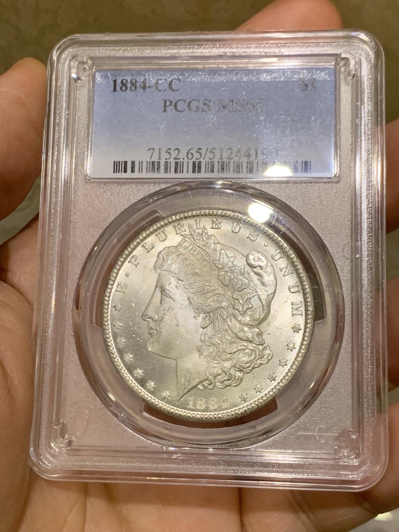 《竞宝斋》第468场 周日，周一 2场连拍 （全场包邮）欢迎送拍 PCGS MS65 美国 1884 CC 摩根 稀有卡森厂 高分难得 车轮转光