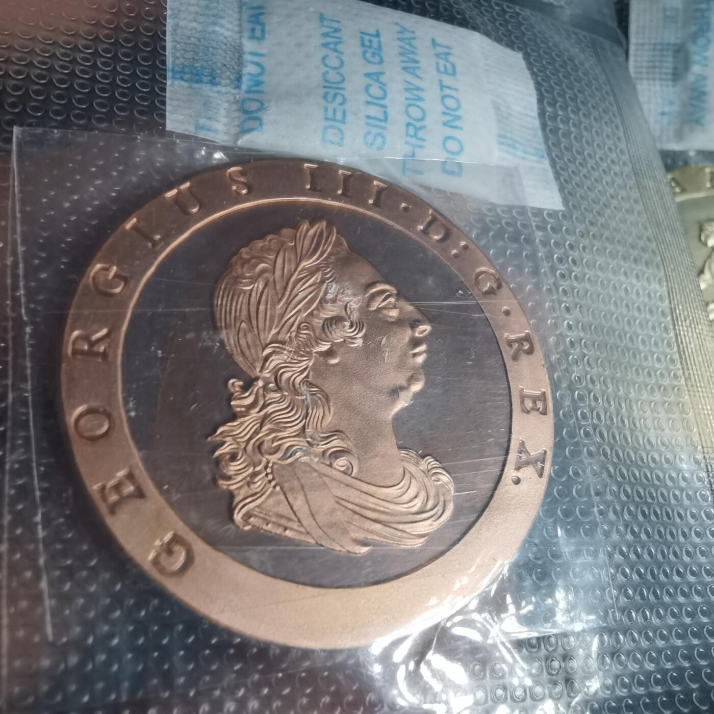 沼泽如烟--第1016场 复刻品纪念章