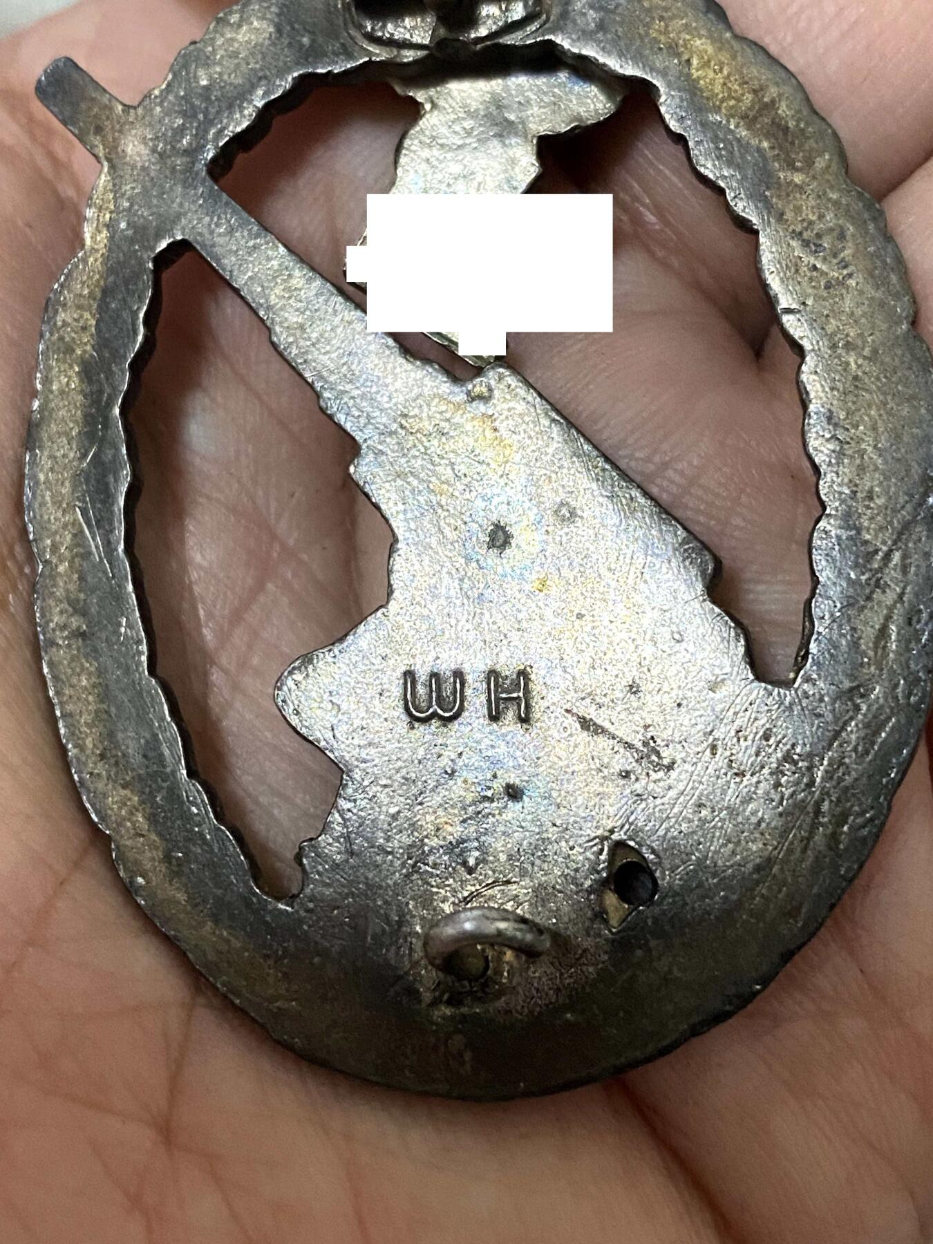 美德苏勋章奖章拍卖 本次各种都有 取消了保留价模式  德因原因只上2-3图 具体的想要的请联系我要完整图。都经过讨论未标明则全部是原品，保真 放心拍。3月4日晚上九点结束在麦稀奇 找不到的加我qq或者微信都是184277308备注苏章拍卖。