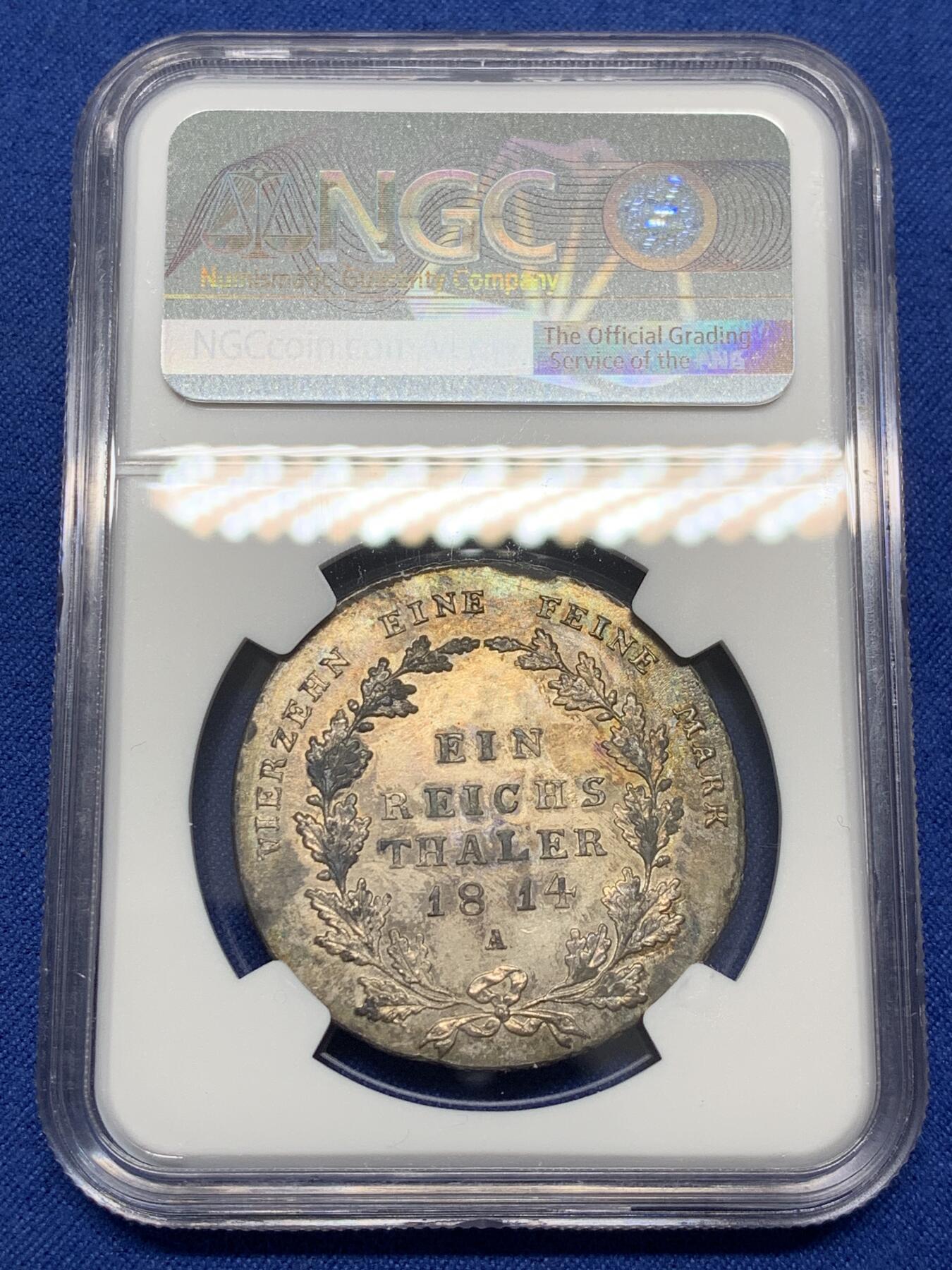 《竞宝斋》第468场 周日，周一 2场连拍 （全场包邮）欢迎送拍 NGC AUD 德国普鲁士 1814年 泰勒 币面全深打 流通痕迹轻微 N给了划痕 不打光基本看不出来