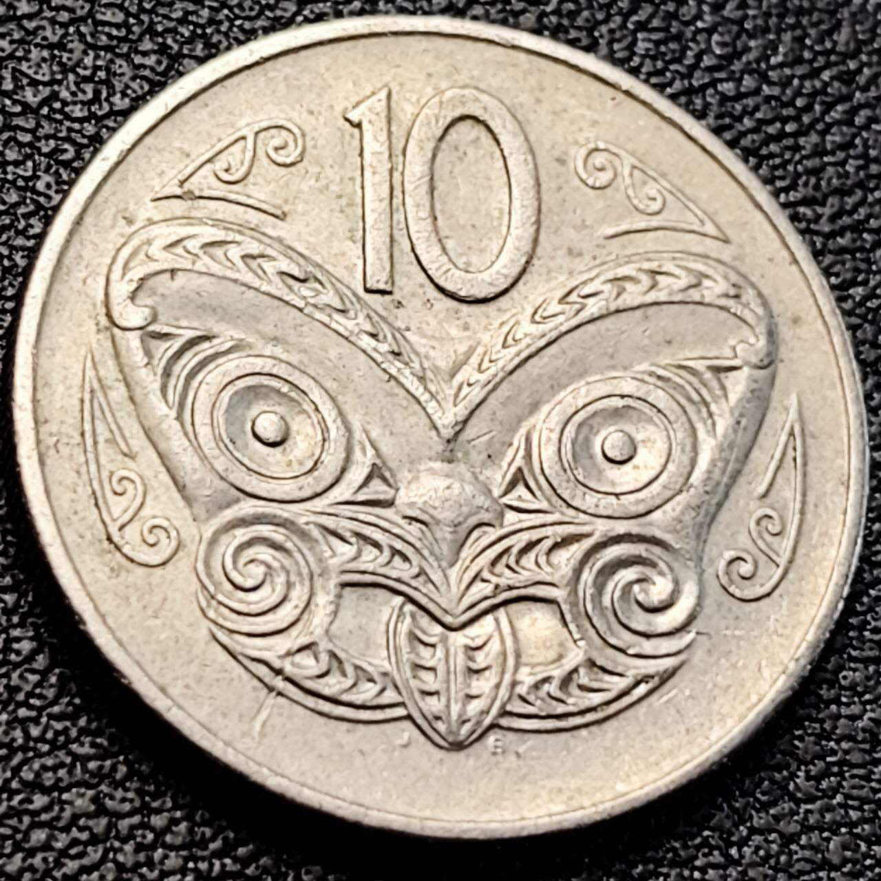 泉币菌-第205场-拍品多 请提前出价 新西兰1978年 10分铜镍币 伊丽莎白二世 毛利人面具 23.62mm