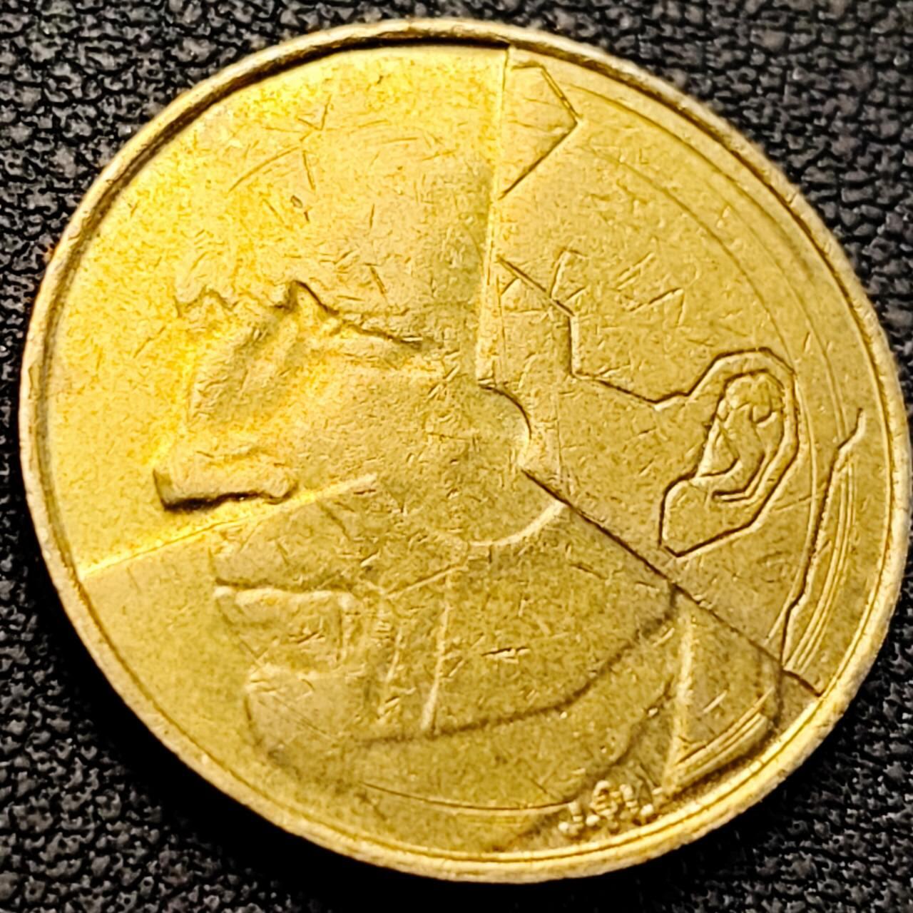 泉币菌-第205场-拍品多 请提前出价 1986年 比利时 5法郎铜币 分裂的人格 24mm