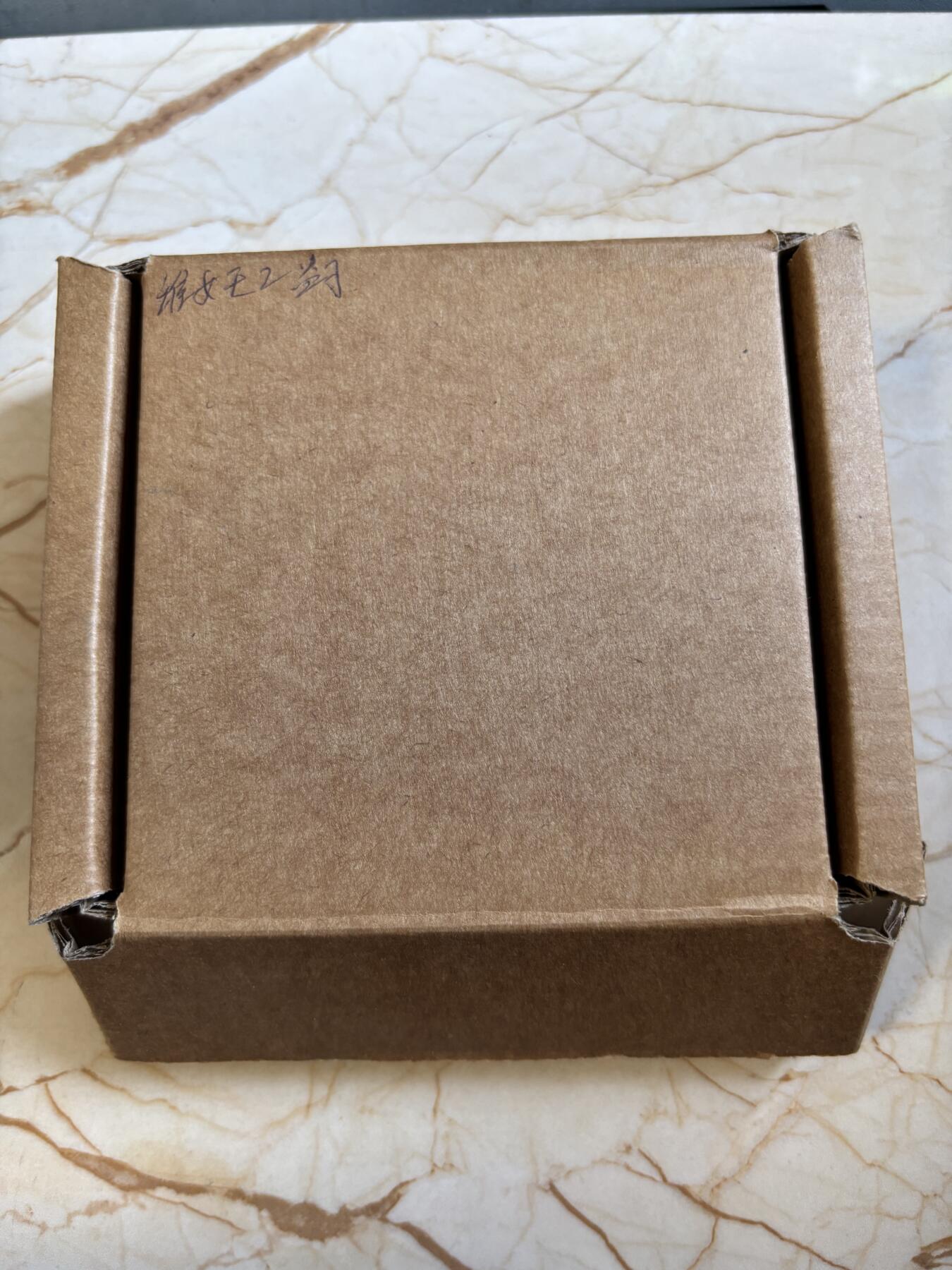 第193期拍卖 英国2021年伟大雕刻师维多利亚女王2盎司加厚银币，999银，发行4000枚