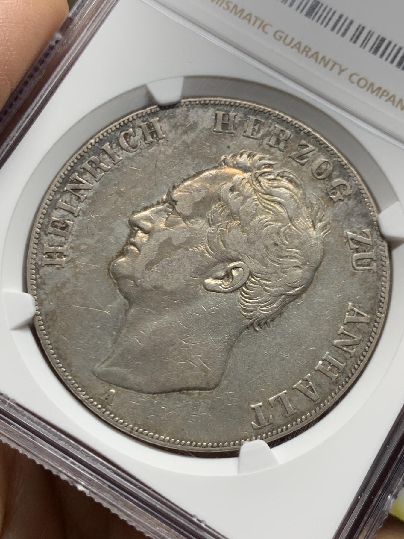 《竞宝斋》第468场 周日，周一 2场连拍 （全场包邮）欢迎送拍 NGC XF 德国 1840年 安哈尔特-科腾公国 海因里希公爵双熊大纹章2泰勒 单年发行只有3100枚的发行量 极少见的品种 不可错过