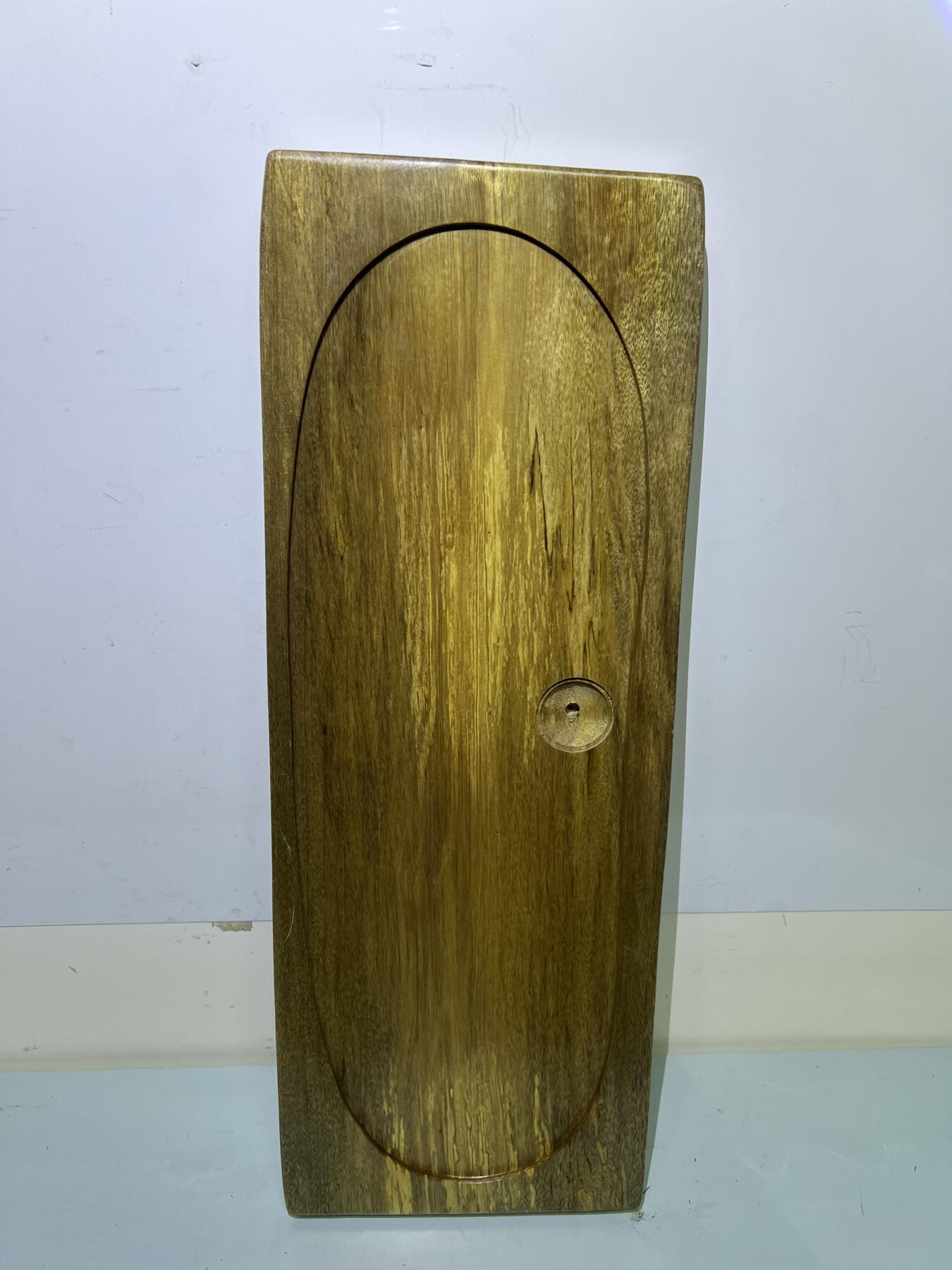 零元拍：金丝楠茶盘 金光闪闪。尺寸约：57/21/3.3CM。