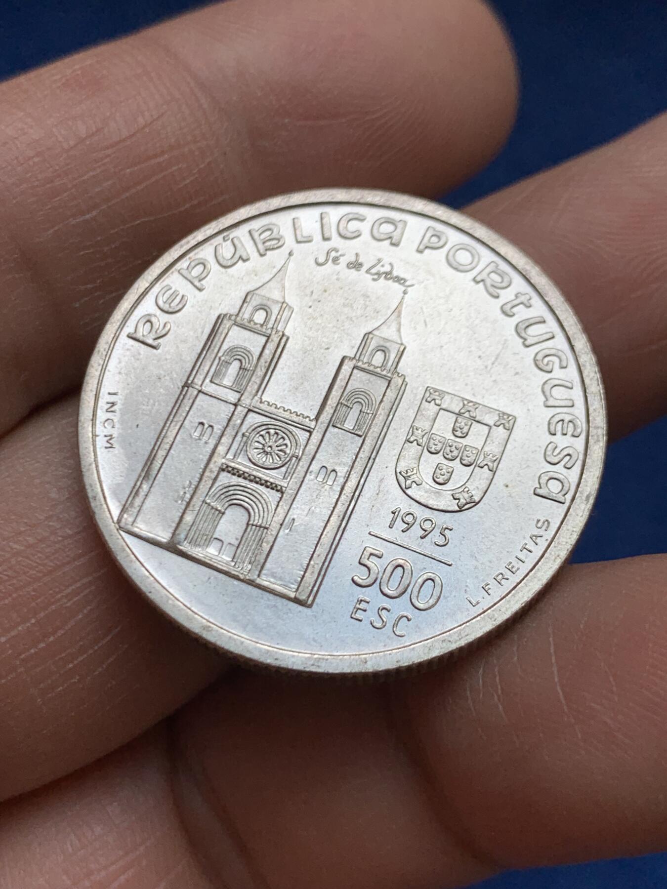 《竞宝斋》第468场 周日，周一 2场连拍 （全场包邮）欢迎送拍 葡萄牙1995年圣安东尼诞辰800周年500埃斯库多银币 13.92克