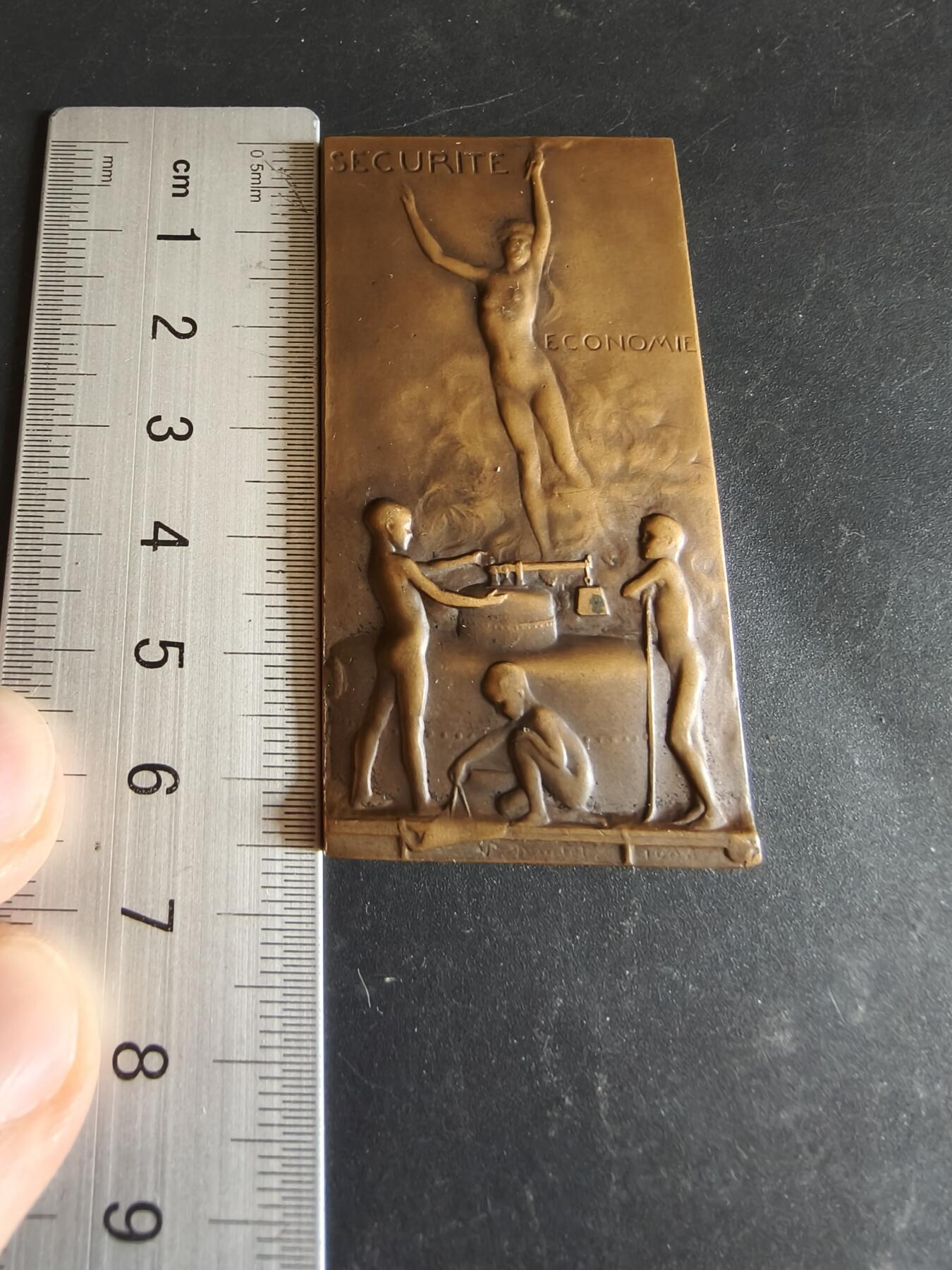 老王徽章第186期 法国北部地区蒸汽设备所有者协会成立50周年方形大铜章     尺寸65×33mm    .重量50g