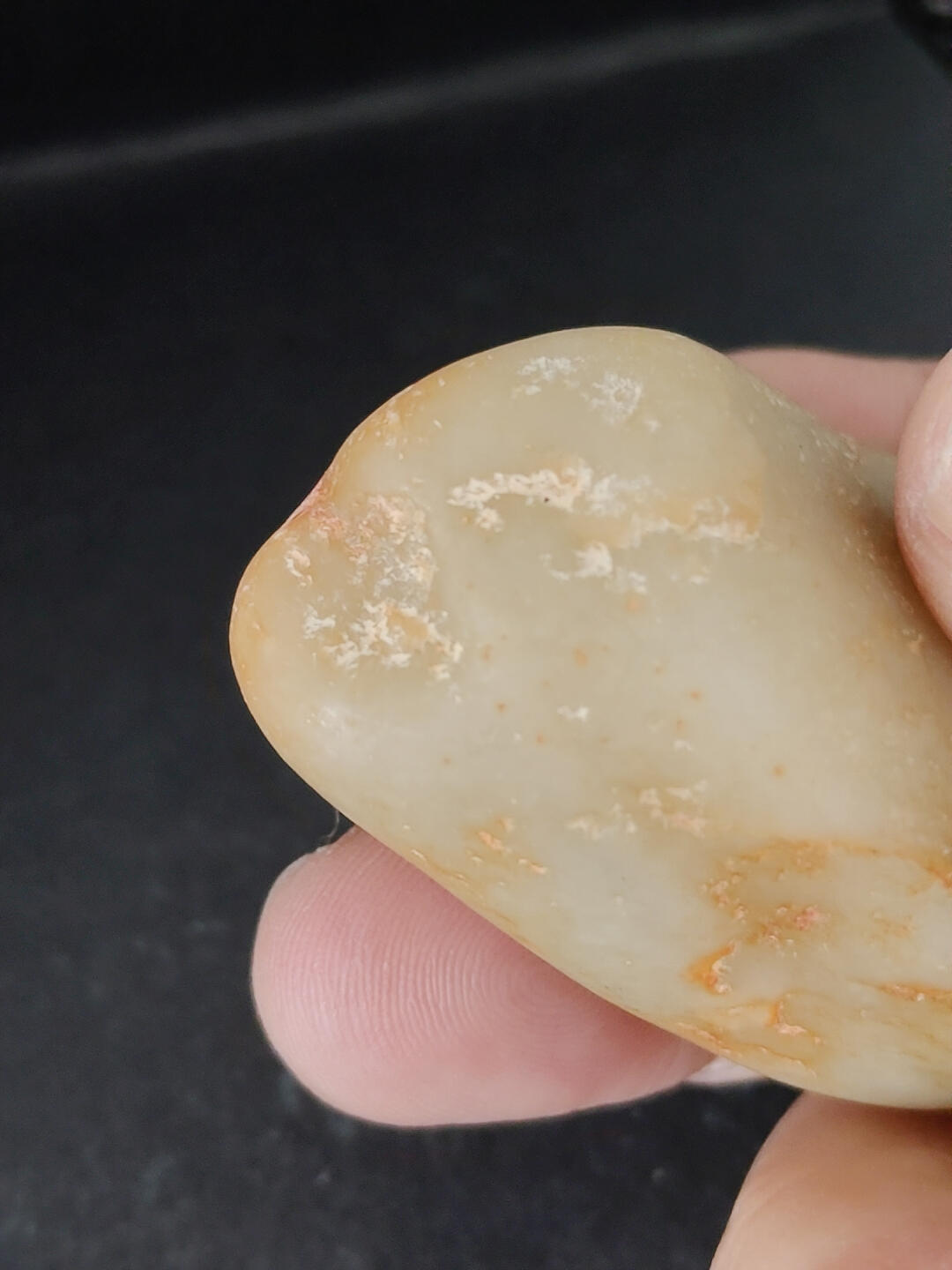 猩哥外币小铺➨【第219场】 和田玉原石64克