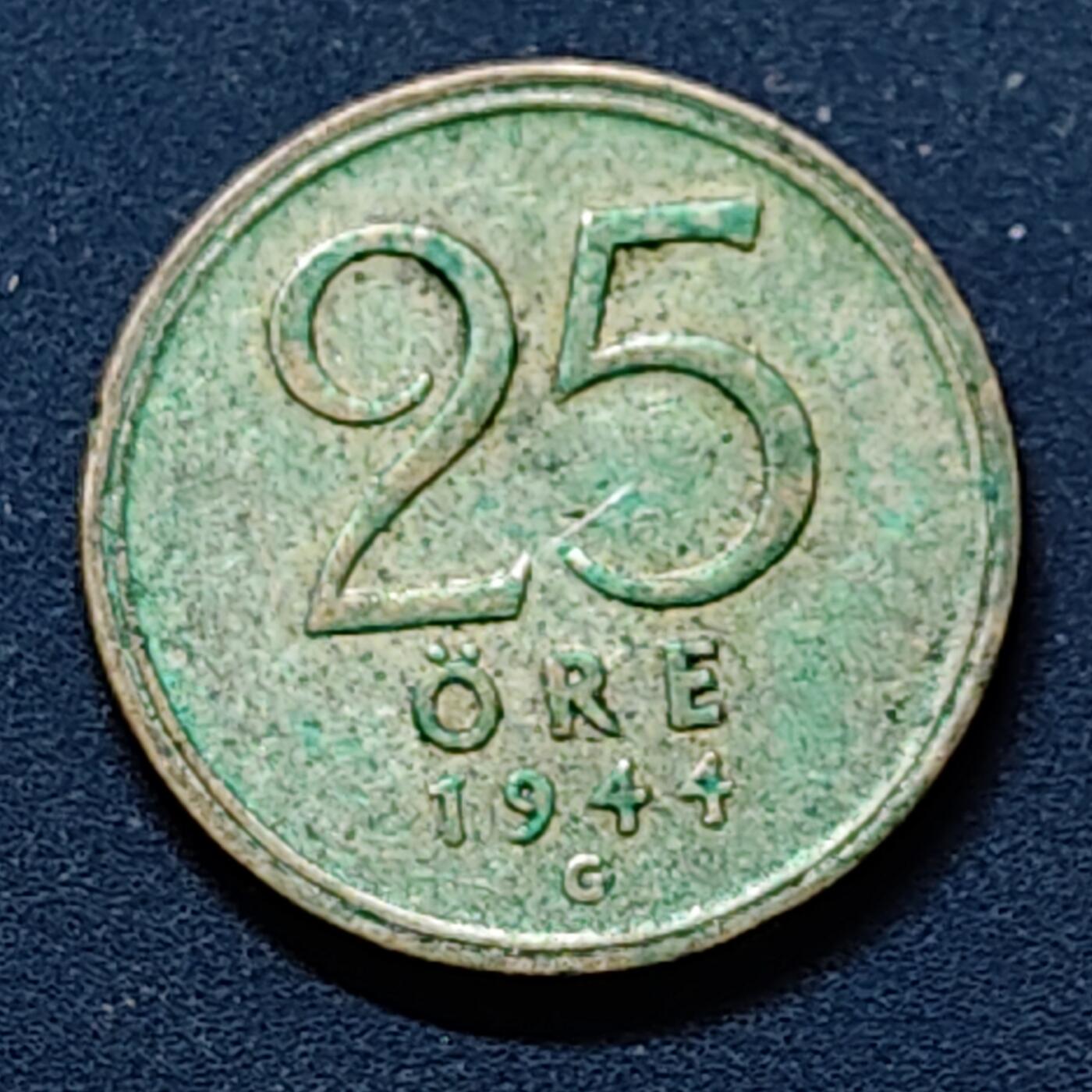 【全场包邮】纯粹捡漏拍510场 瑞典1944年古斯塔夫五世25欧尔银币【17毫米2.32克40%】