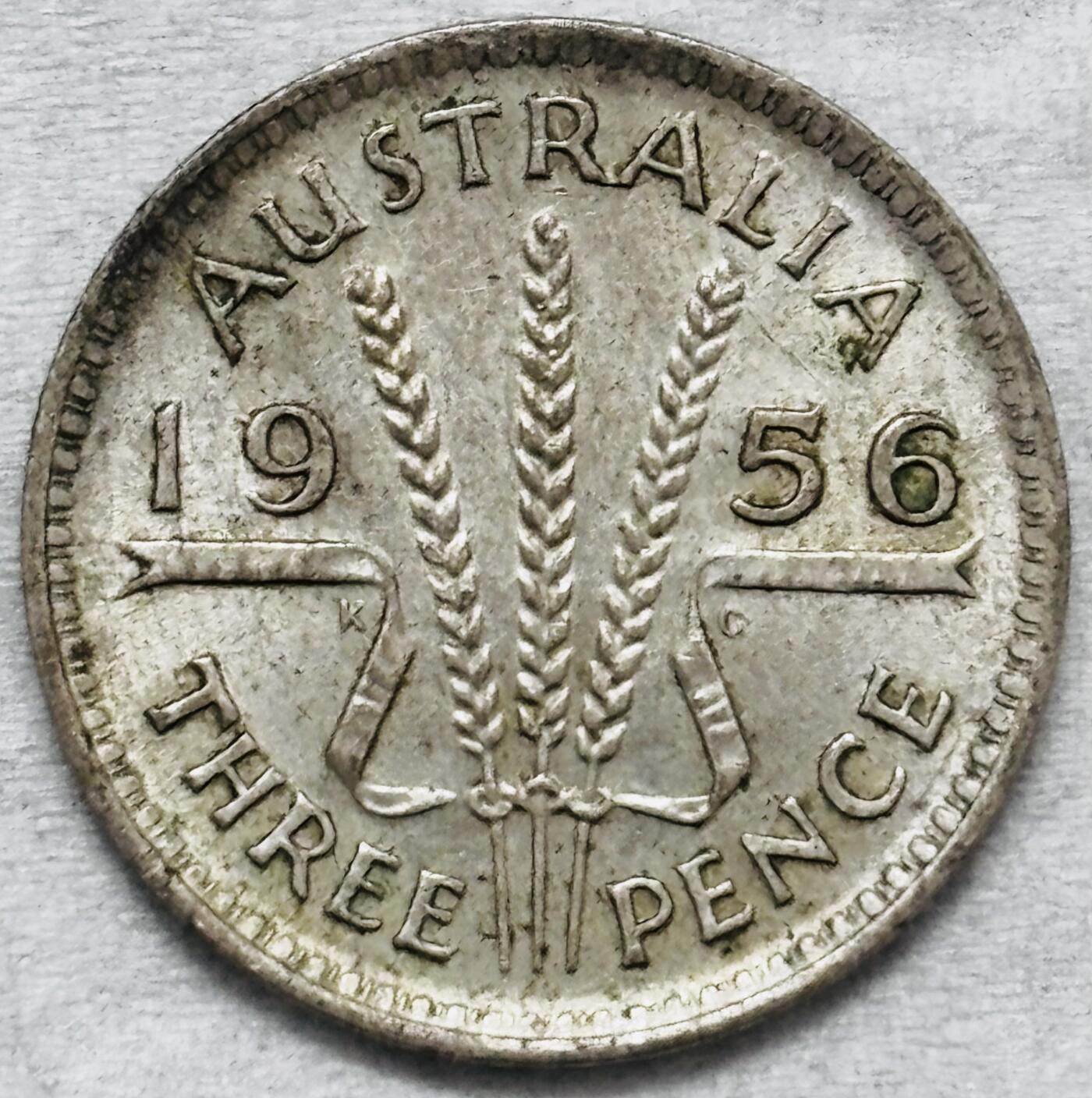 文馨钱币收藏第 296 场，长期接代拍业务 原光好品 1956 年英属澳大利亚 3 便士银币，1.41 克 500 银