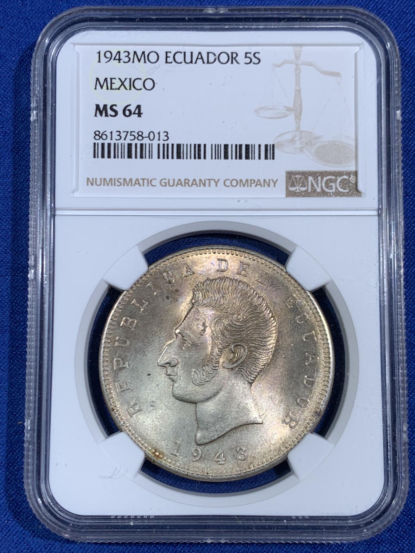 《竞宝斋》第468场 周日，周一 2场连拍 （全场包邮）欢迎送拍 NGC MS64 厄瓜多尔1943年5苏克雷银币，双面淡金彩，转光强烈细节优秀，状态一流，仅发行两个年份