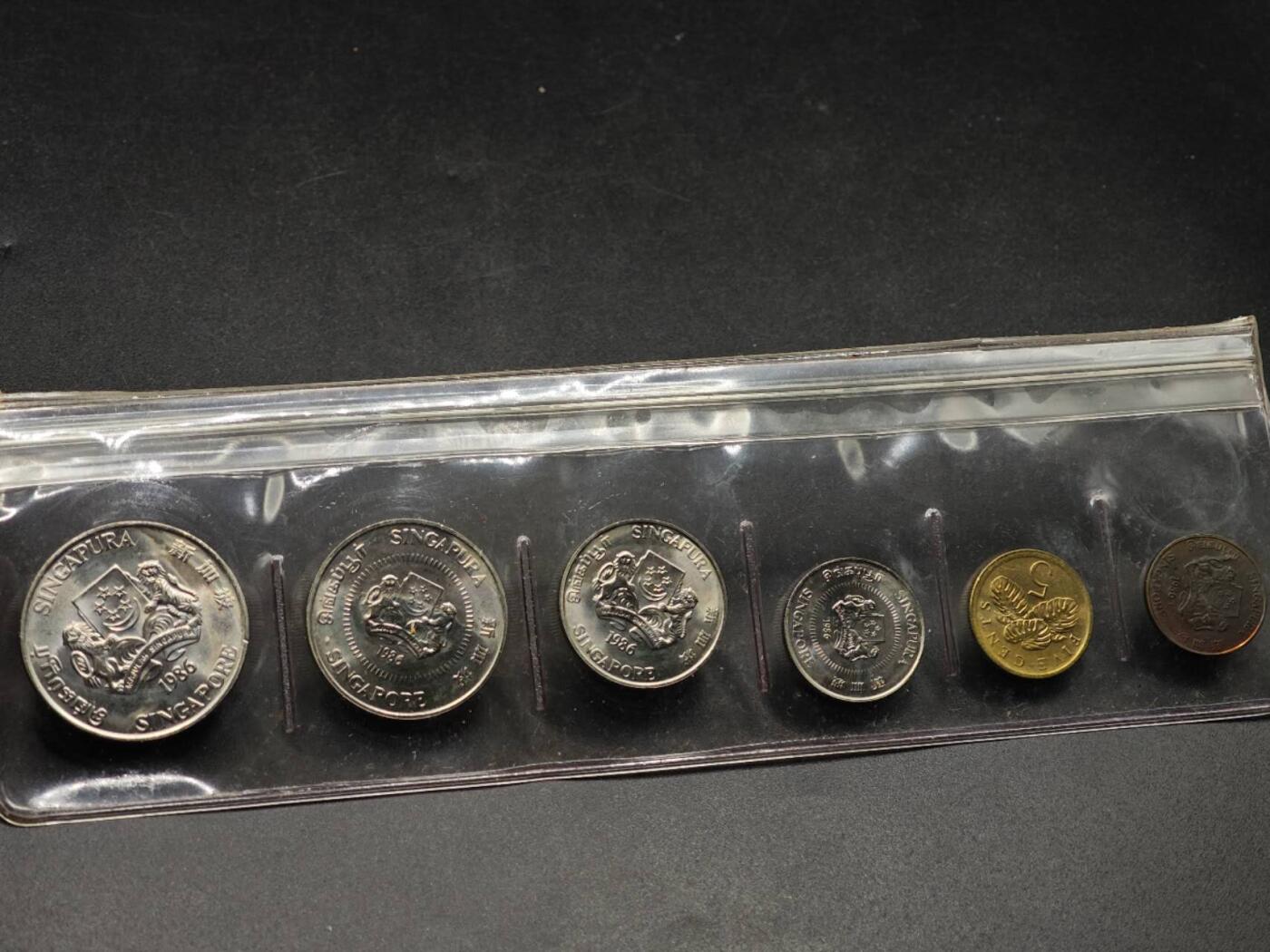 【淘币小摊】实时拍第八百七十九拍   银币套币场    每周一统一发货 新加坡1986年套币含镍版一元