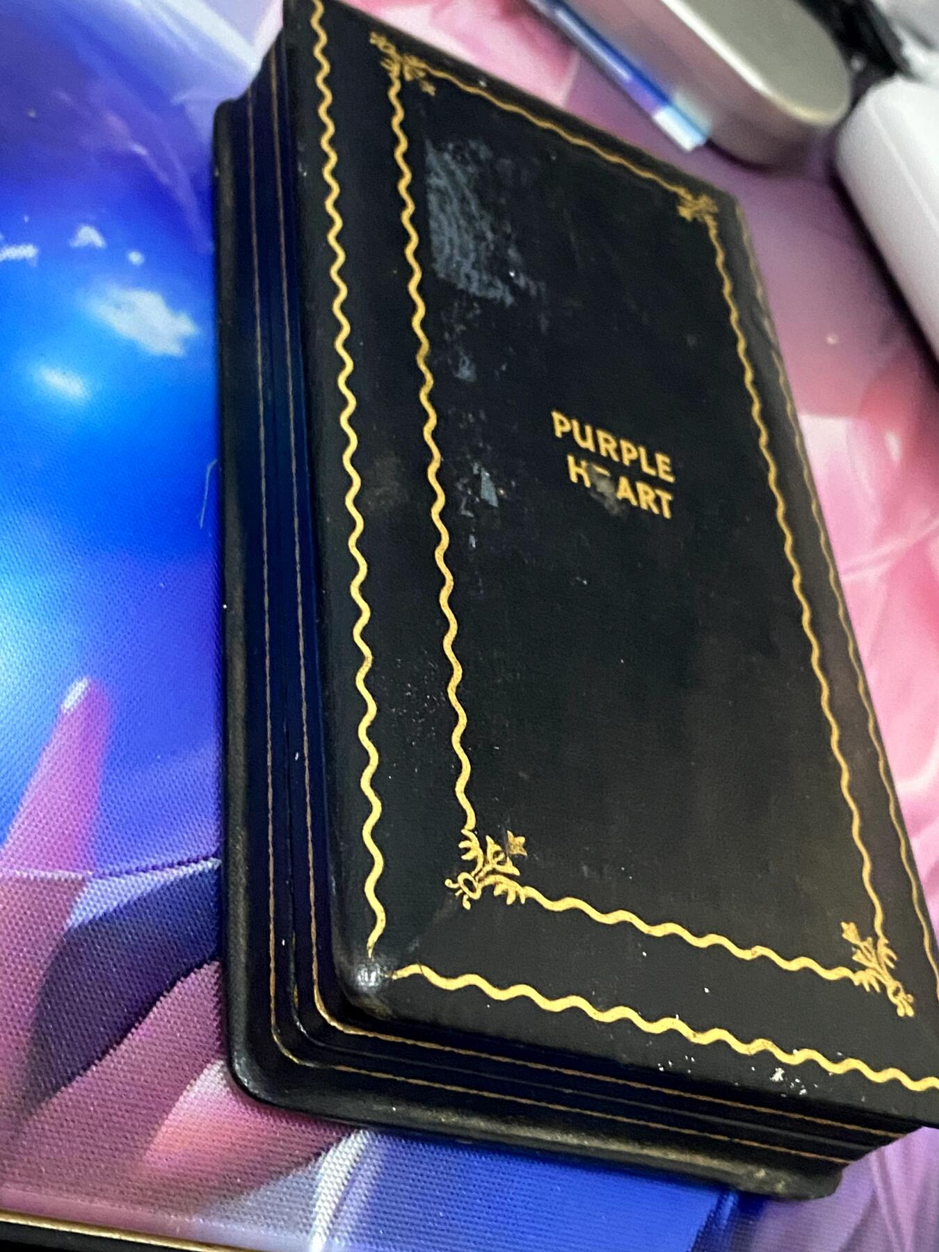 美德苏勋章奖章拍卖 本次各种都有 取消了保留价模式  德因原因只上2-3图 具体的想要的请联系我要完整图。都经过讨论未标明则全部是原品，保真 放心拍。3月4日晚上九点结束在麦稀奇 找不到的加我qq或者微信都是184277308备注苏章拍卖。