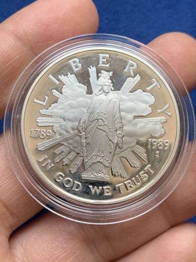 《竞宝斋》第468场 周日，周一 2场连拍 （全场包邮）欢迎送拍 - 美国1989年国会成立200周年纪念1美元银币，S厂标，26.7克，900银