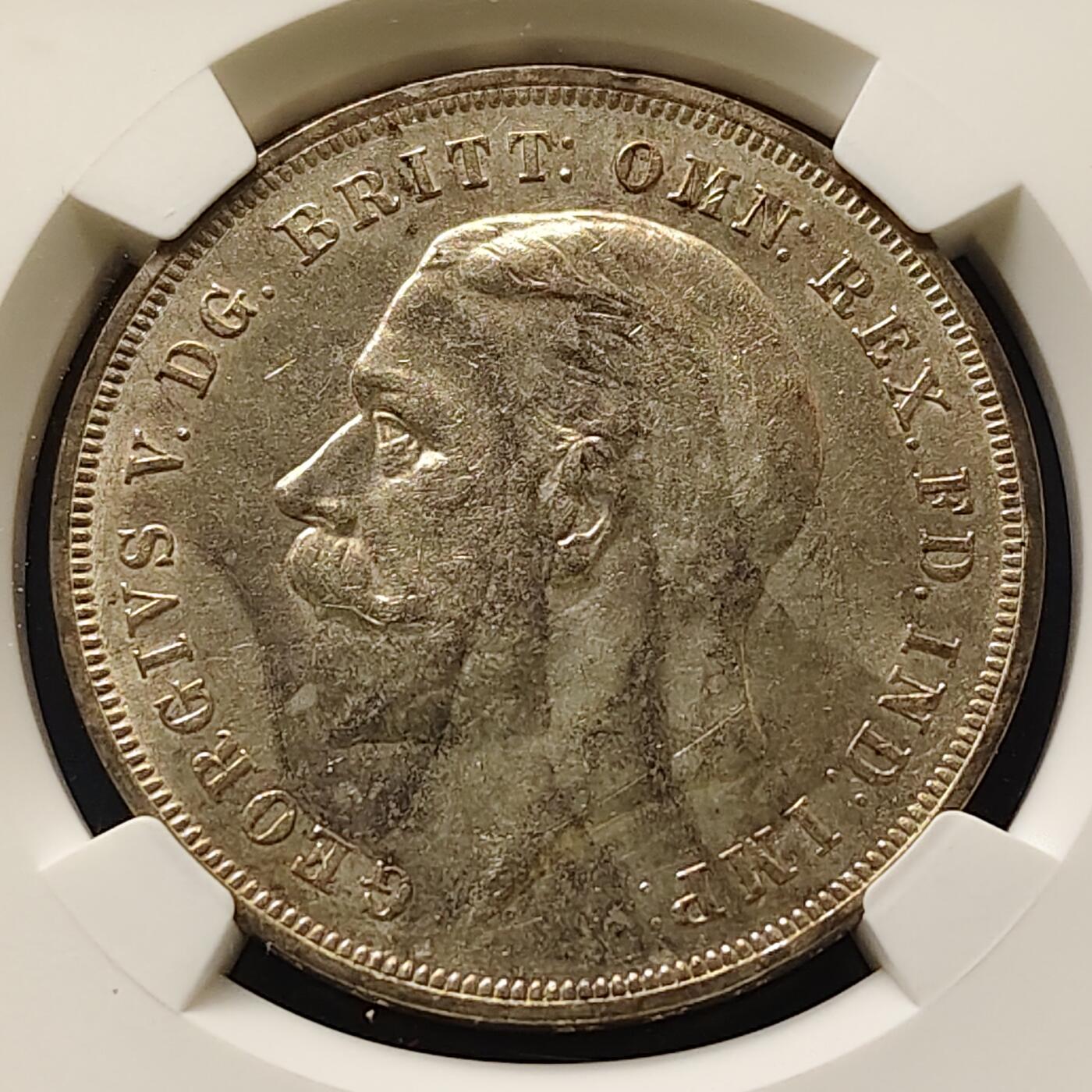 【全场包邮】纯粹捡漏拍511场 英国1935年1克朗乔治五世在位25周年木马剑克朗型纪念银币【39毫米28.28克50%】-NGC MS61