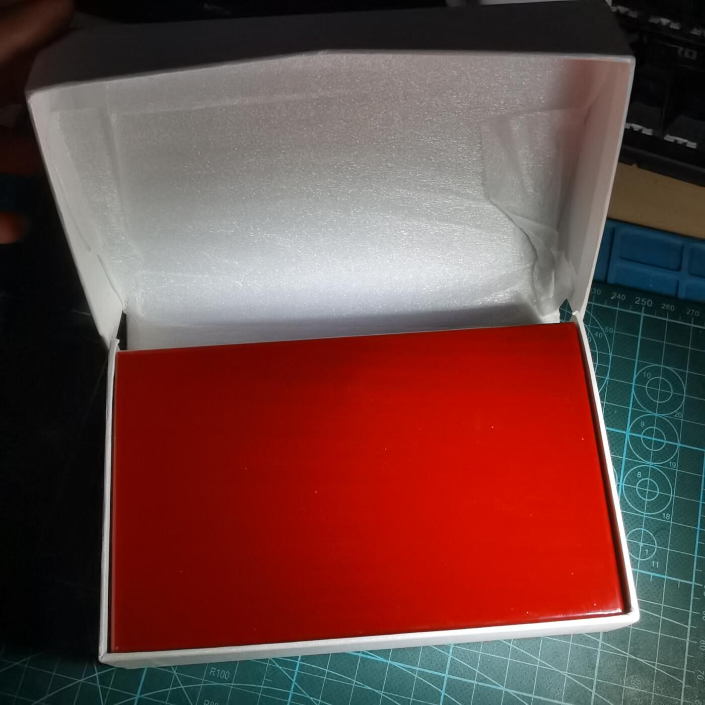 沼泽如烟--第1016场 民国一零四年百元精制币银币1盎司纯银带原盒