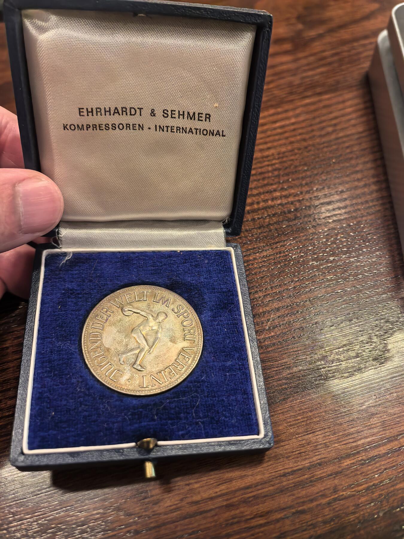 欧洲微章、铜章、银章和银币第三场