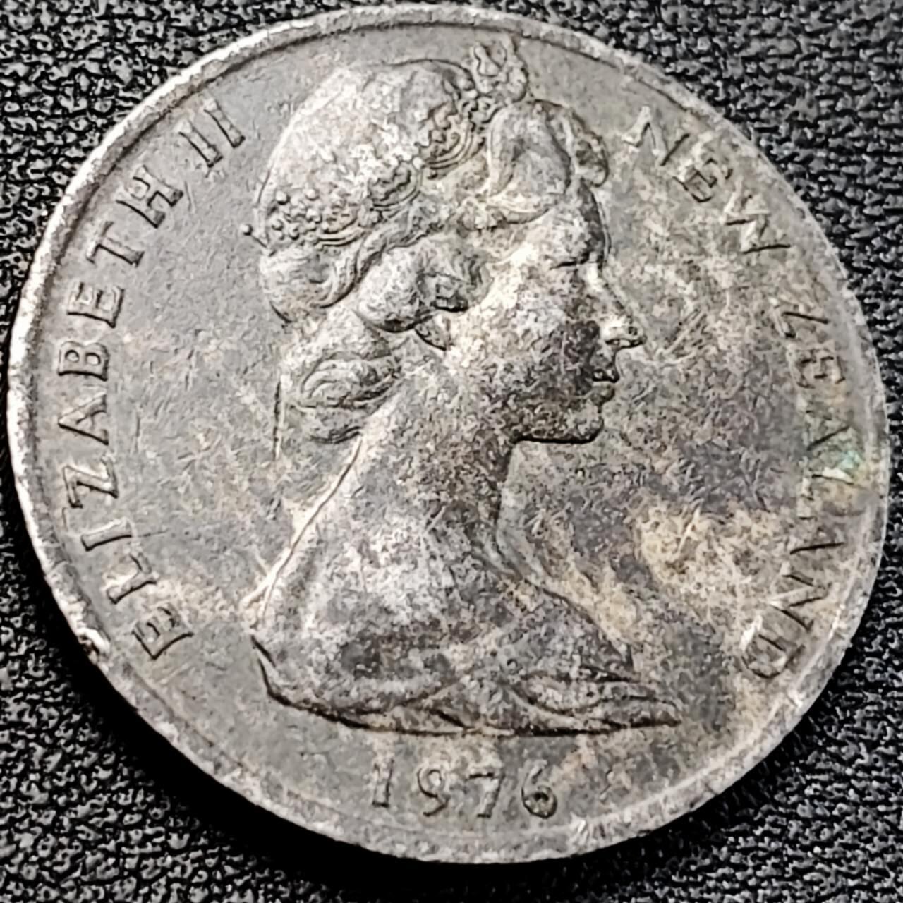 泉币菌-第205场-拍品多 请提前出价 。