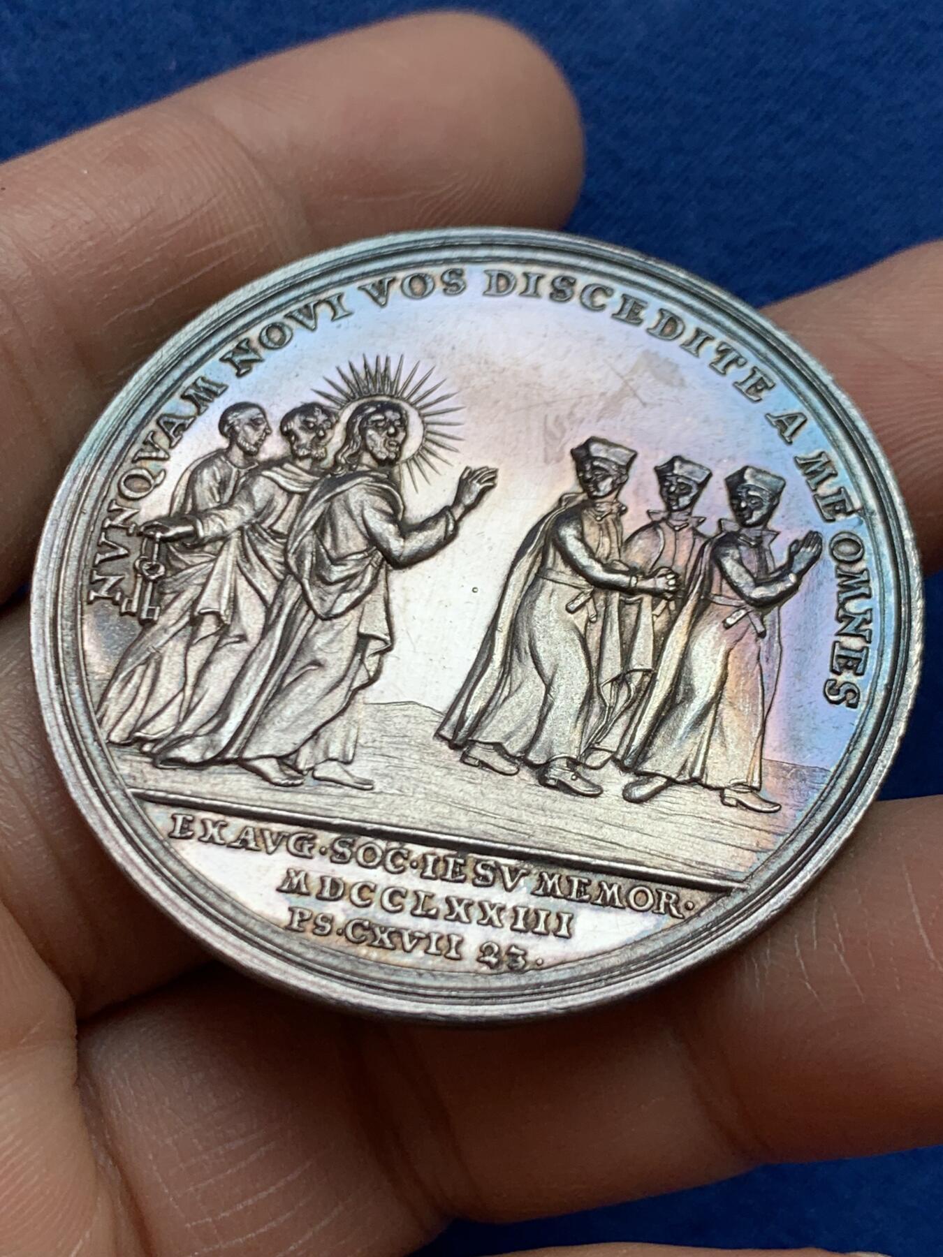 《竞宝斋》第468场 周日，周一 2场连拍 （全场包邮）欢迎送拍 1783年教皇国为纪念教皇克雷芒十四世废除耶稣会银质纪念章 21.9克 44.3mm 带盒