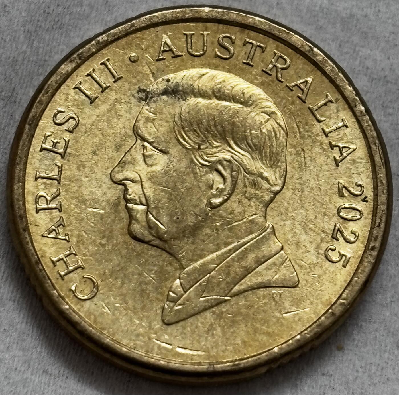 文馨钱币收藏第 296 场，长期接代拍业务  原光品相 2025 年澳大利亚 2 元，查尔斯头像少见