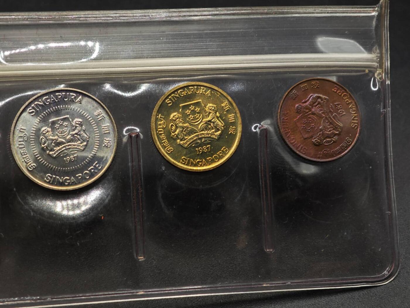 【淘币小摊】实时拍第八百七十九拍   银币套币场    每周一统一发货 新加坡1987年套币含镍版一元