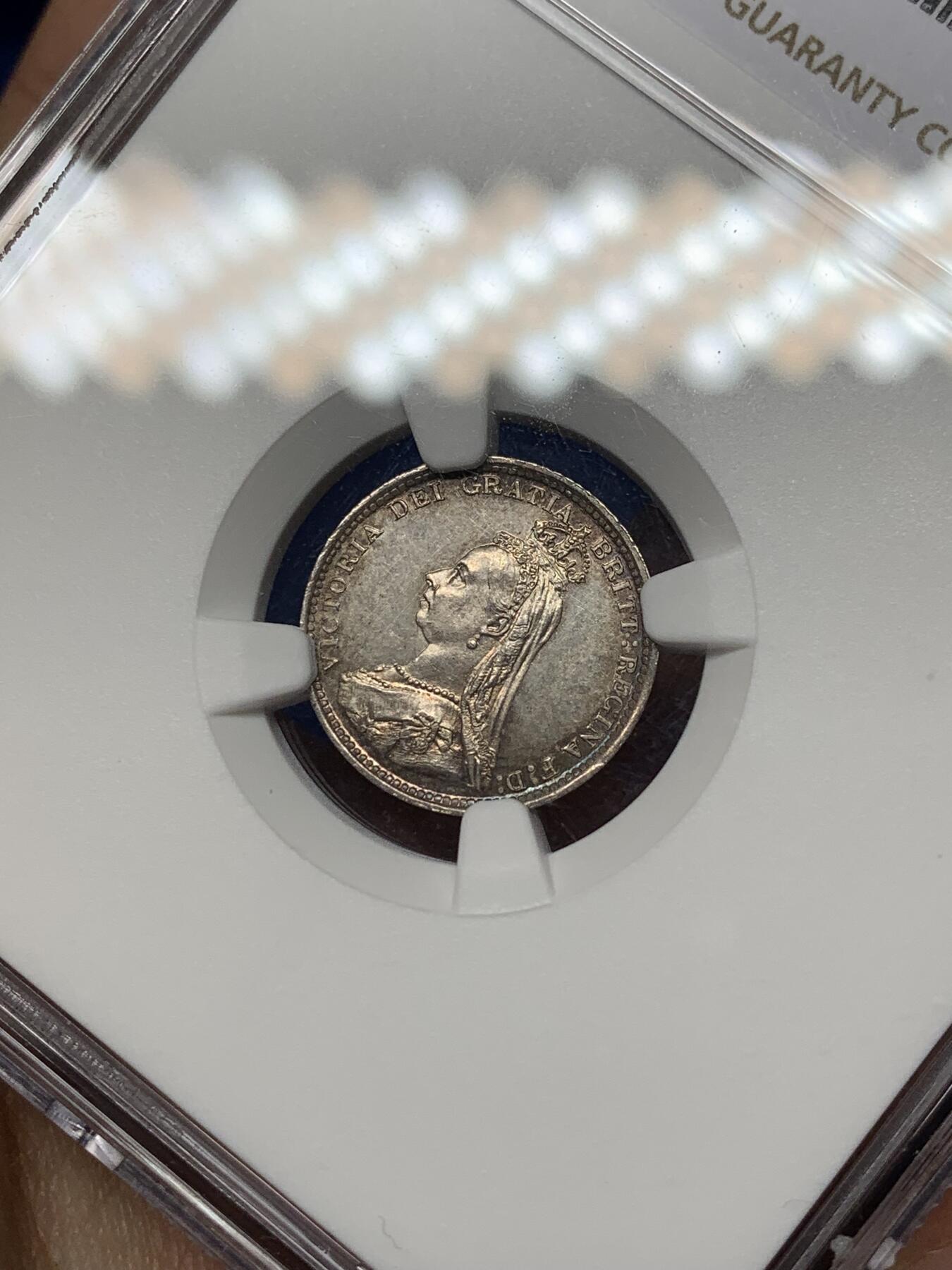 《竞宝斋》第468场 周日，周一 2场连拍 （全场包邮）欢迎送拍 NGC UNCD 英国1887年高冠3便士银币，仅为正面清洗，整体品相细节不错