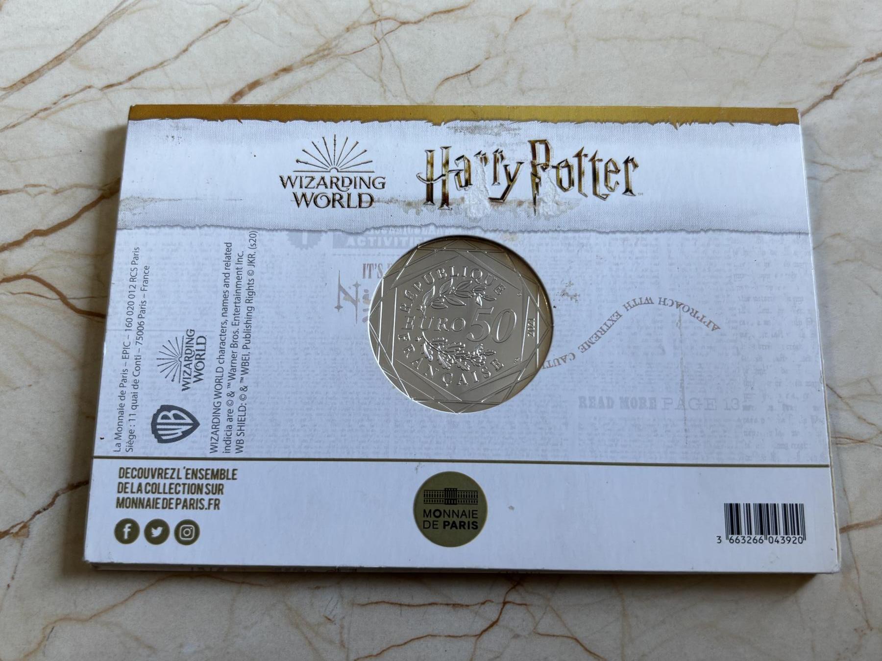 第193期拍卖 法国2021年哈利波特系列2组海德薇的信50欧彩银币原卡册，900银，41克