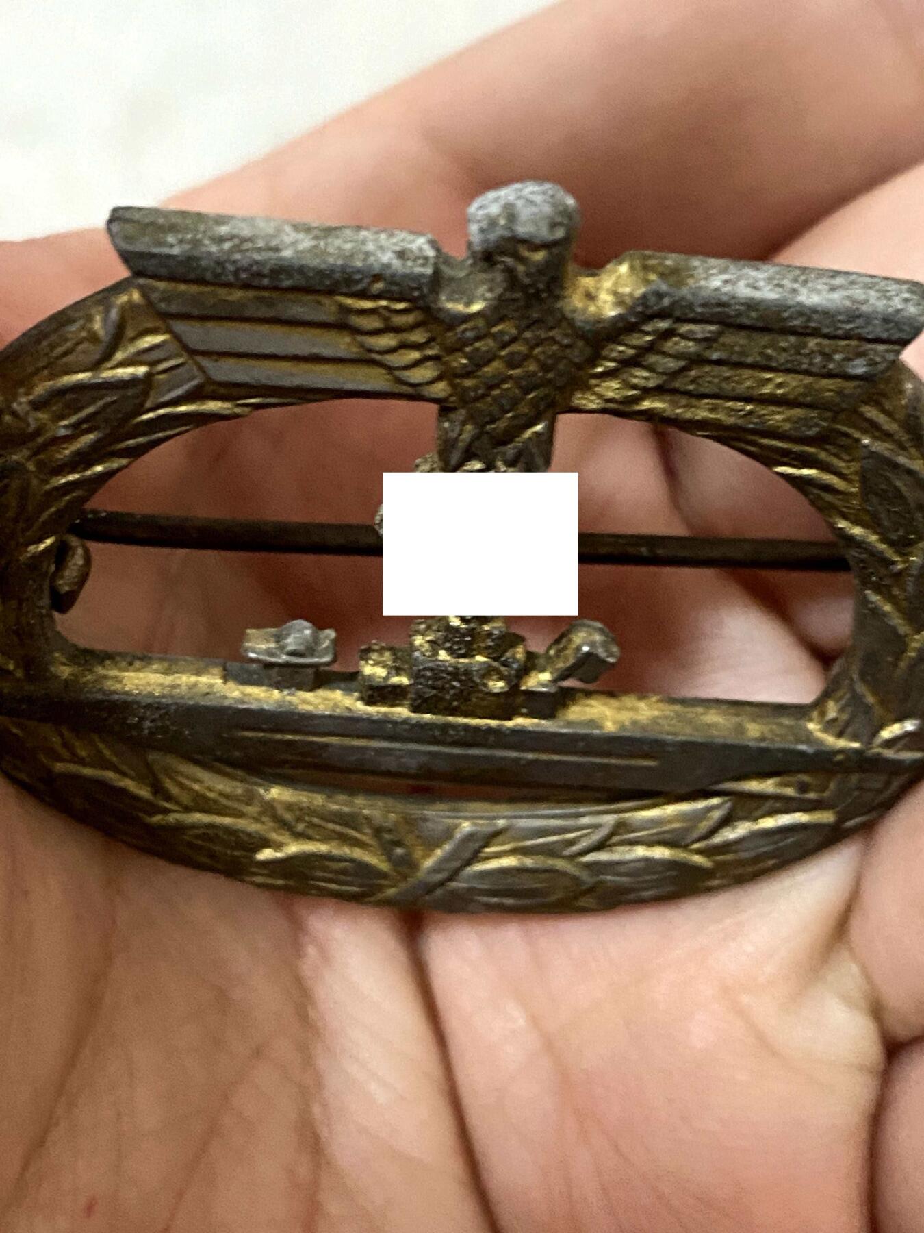 美德苏勋章奖章拍卖 本次各种都有 取消了保留价模式  德因原因只上2-3图 具体的想要的请联系我要完整图。都经过讨论未标明则全部是原品，保真 放心拍。3月4日晚上九点结束在麦稀奇 找不到的加我qq或者微信都是184277308备注苏章拍卖。