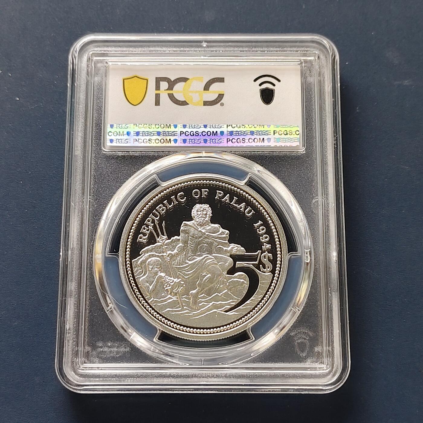 【全场包邮】纯粹捡漏拍511场 【满分】帕劳1994年5元《生物多样性公约》海洋保护珊瑚礁世界彩色精制纪念银币【37毫米25克90%】-PCGS PR70 DCAM