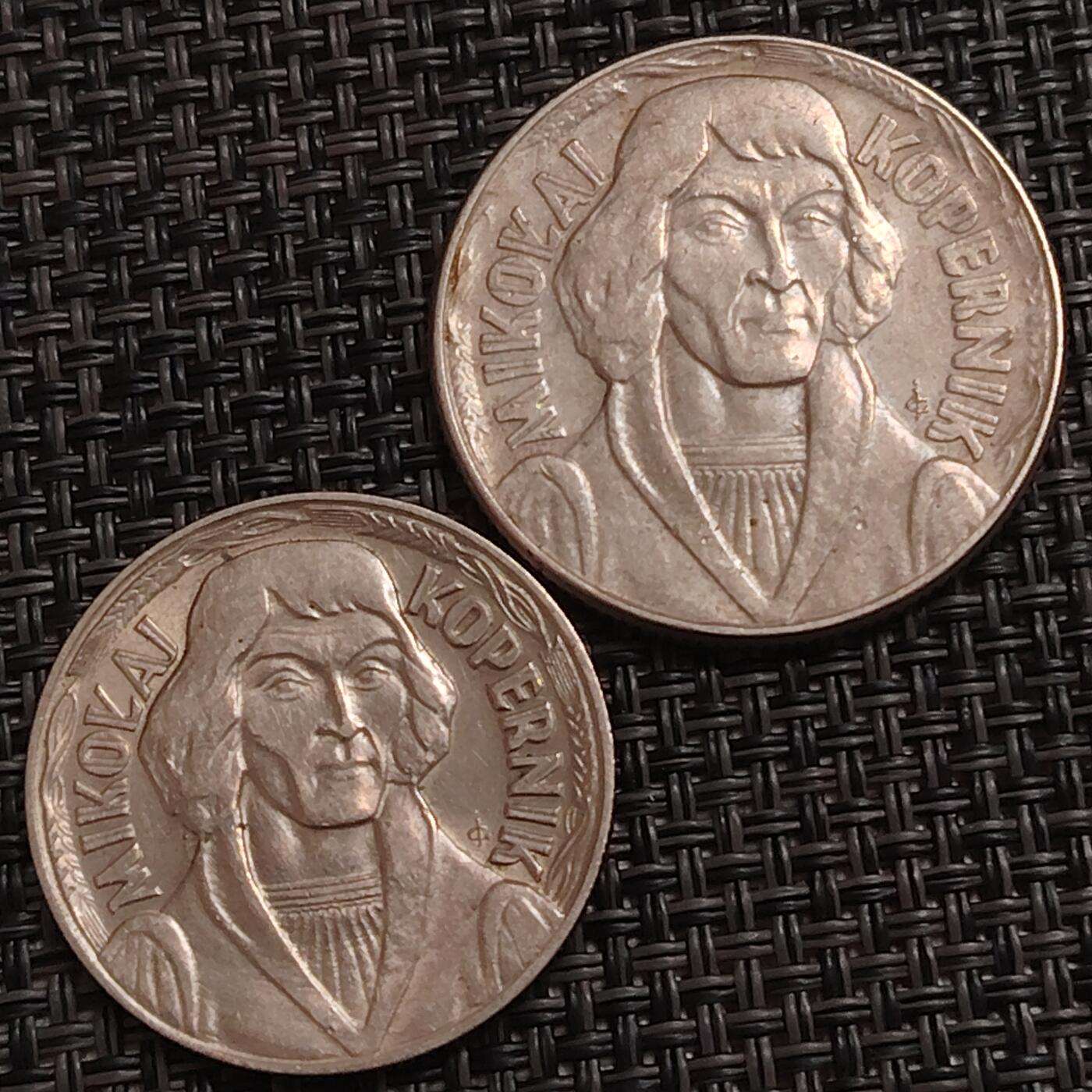 布加迪🐬～世界钱币(上海)🌾第 280 期 /  各国套币和散币 波兰🇵🇱 1959年 10兹罗提 天文学家哥白尼 31mm 大版