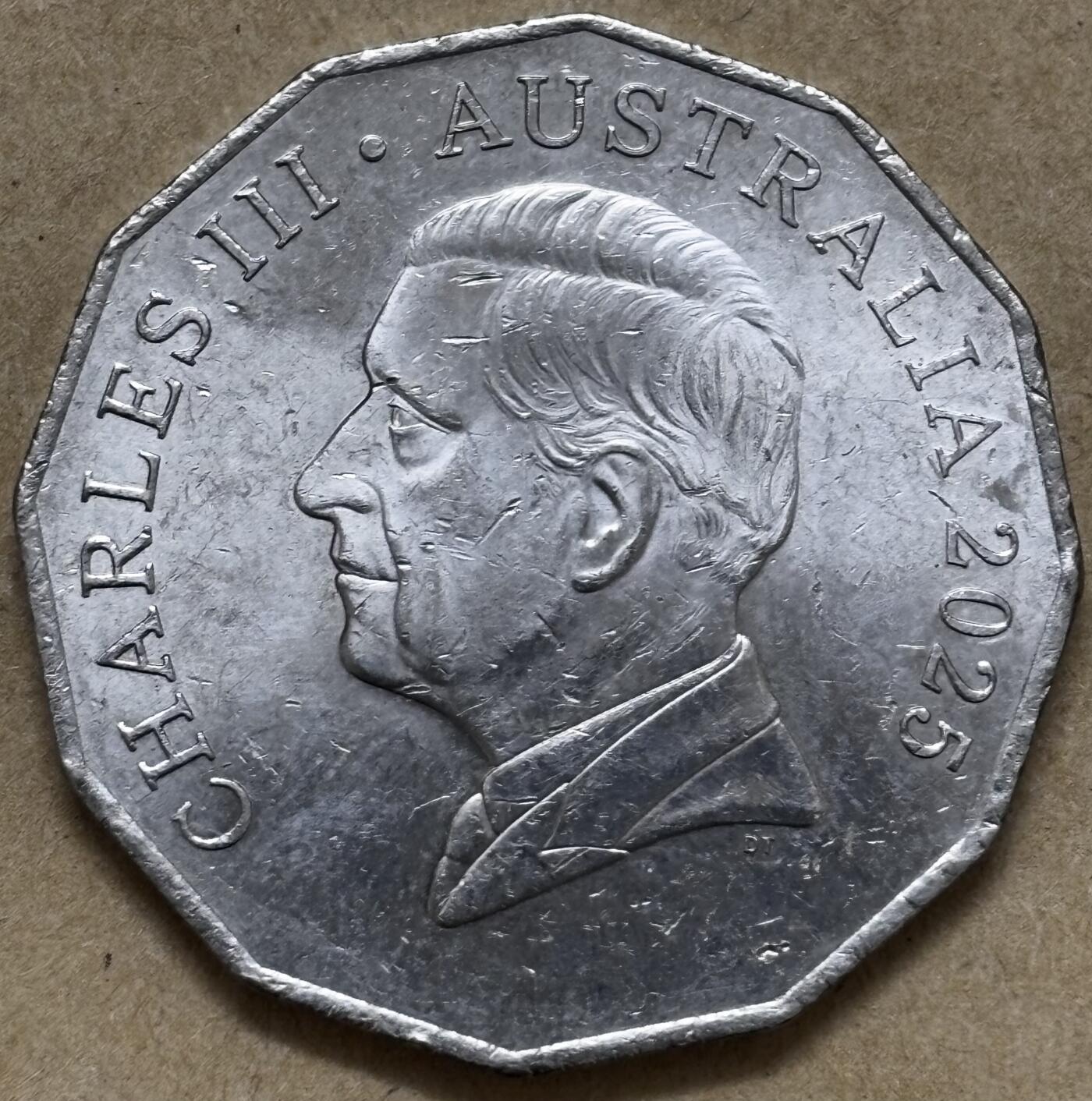 文馨钱币收藏第 296 场，长期接代拍业务  原光品相 2025 年澳大利亚 50 分，查尔斯头像少见