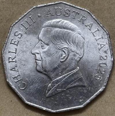 文馨钱币收藏第 296 场，长期接代拍业务 -  原光品相 2025 年澳大利亚 50 分，查尔斯头像少见