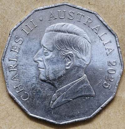 文馨钱币收藏第 296 场，长期接代拍业务 - 原光品相 2025 年澳大利亚 50 分，查尔斯头像少见