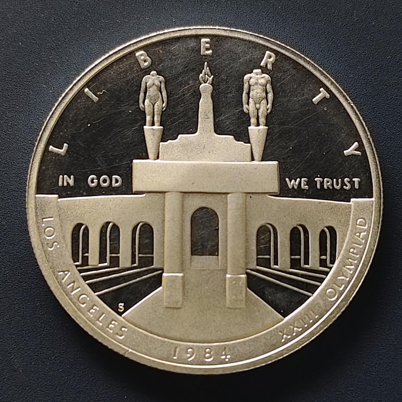 【全场包邮】纯粹捡漏拍511场 美国1984年1元洛杉矶奥运会精制纪念银币【38.1毫米26.73克90%】