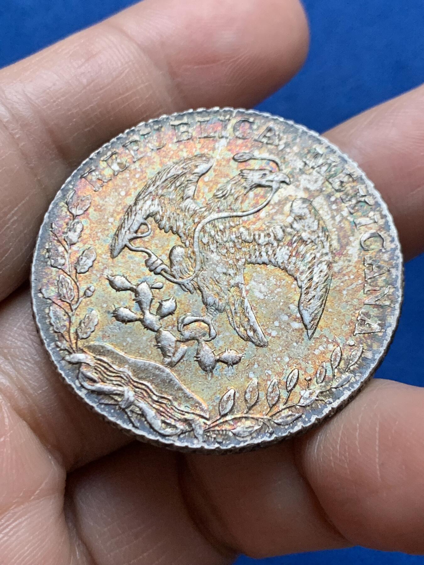 《竞宝斋》第468场 周日，周一 2场连拍 （全场包邮）欢迎送拍 真银假币 1883年 墨西哥花边鹰洋 8瑞尔 银币 包浆漂亮 26.86g