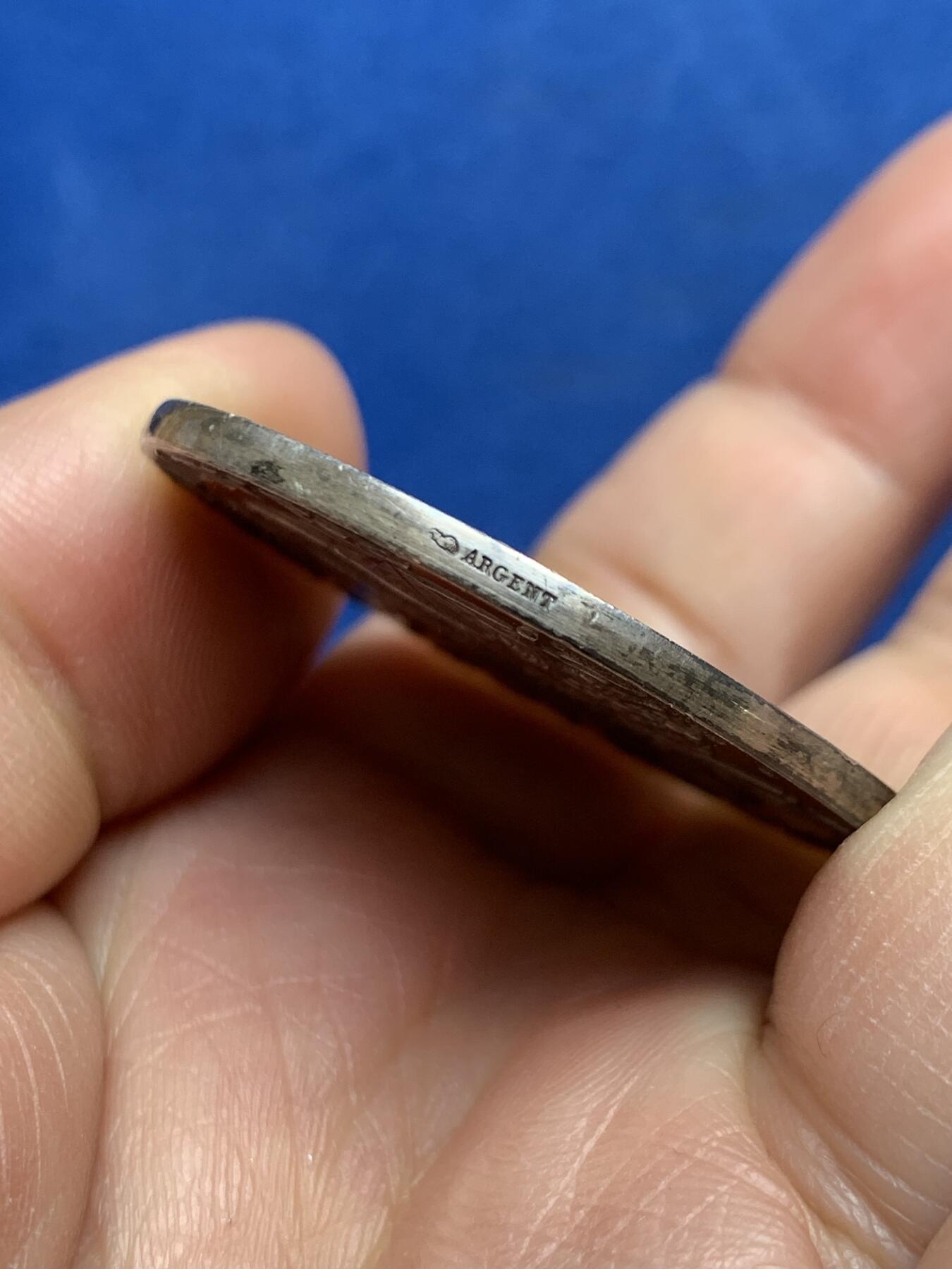 《竞宝斋》第468场 周日，周一 2场连拍 （全场包邮）欢迎送拍 法国农业部颁发墨丘利银章 37克 41.5mm 丰饶角银标