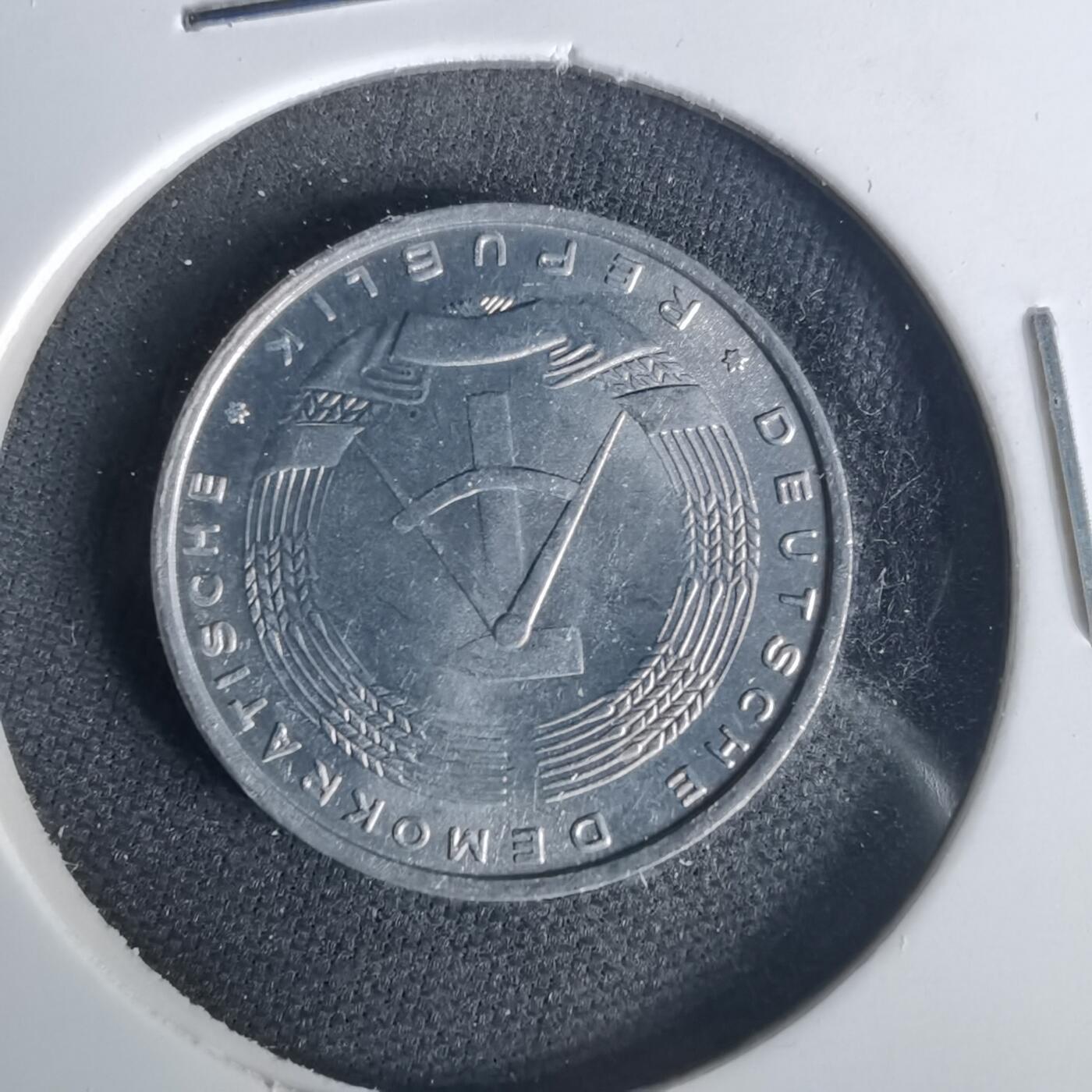 沼泽如烟--第1015场 东德1968年5芬尼